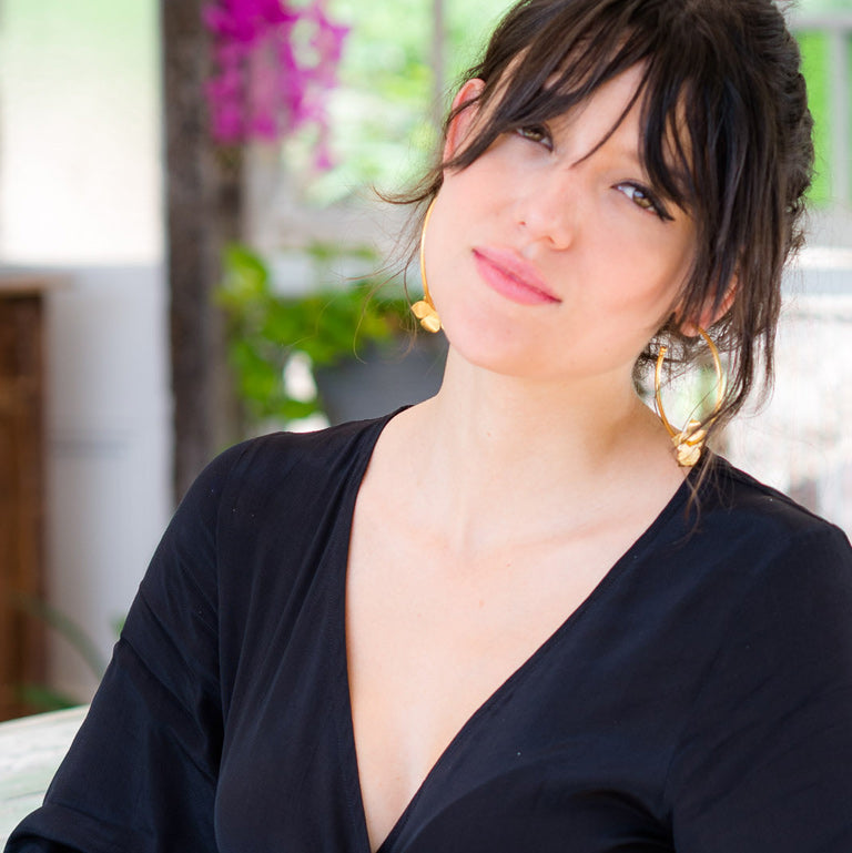 Andrea: Jewellery designer, model & biologist