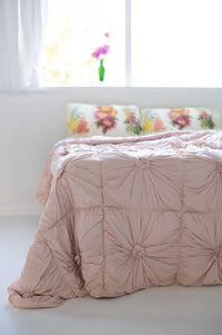 Pink floral bedspread, DSC2474
