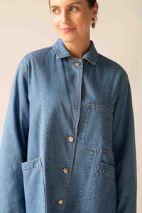 Woman in Dinah Jacket denim jacket