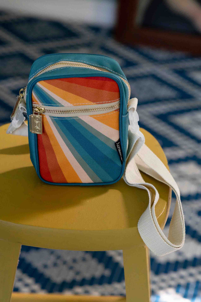 Sunray Bag with Rainbow Pattern