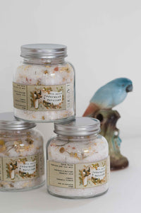 Cedarwood bath salts in jars, DSC4813