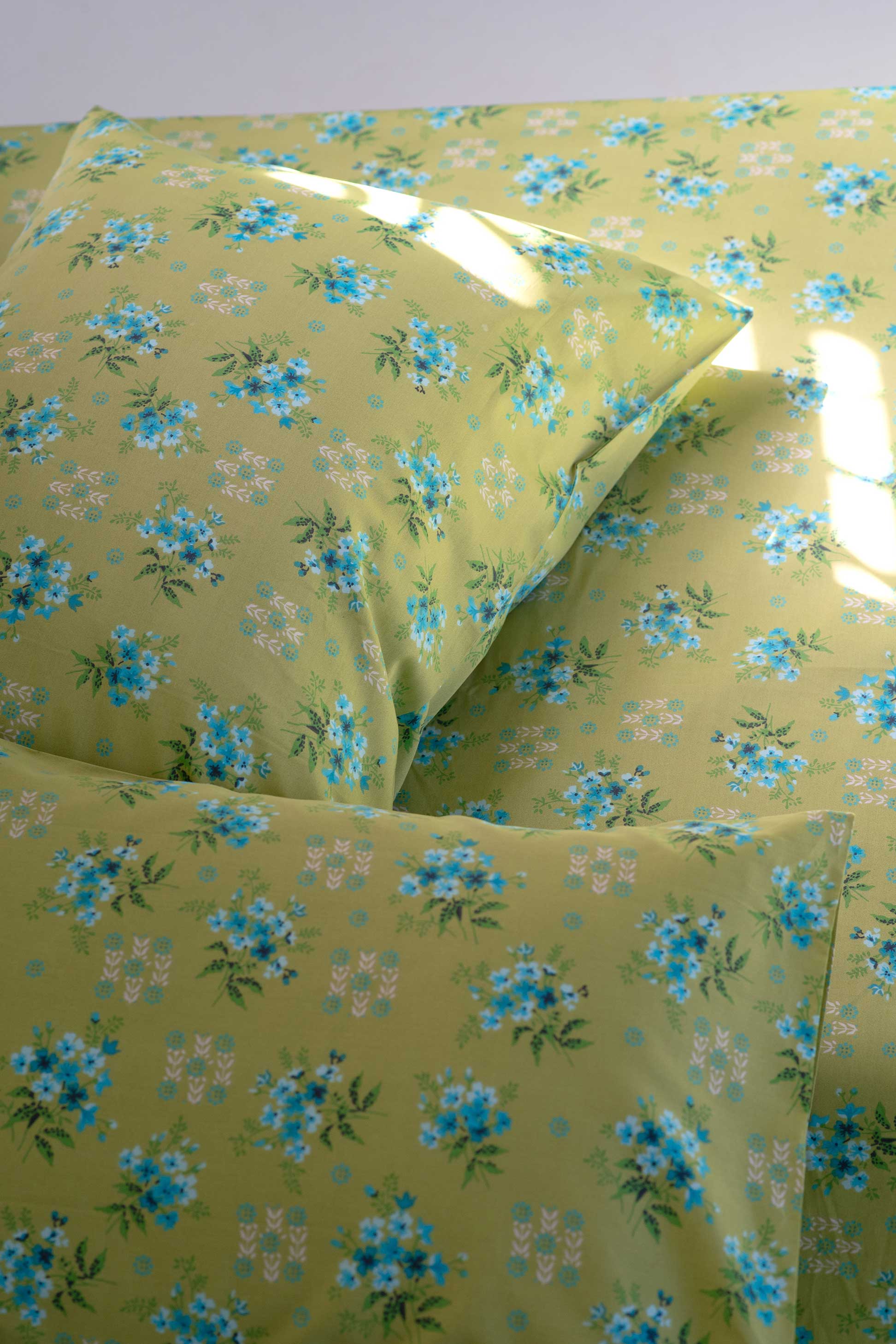 Sheet set in Avonlea Moss *organic cotton