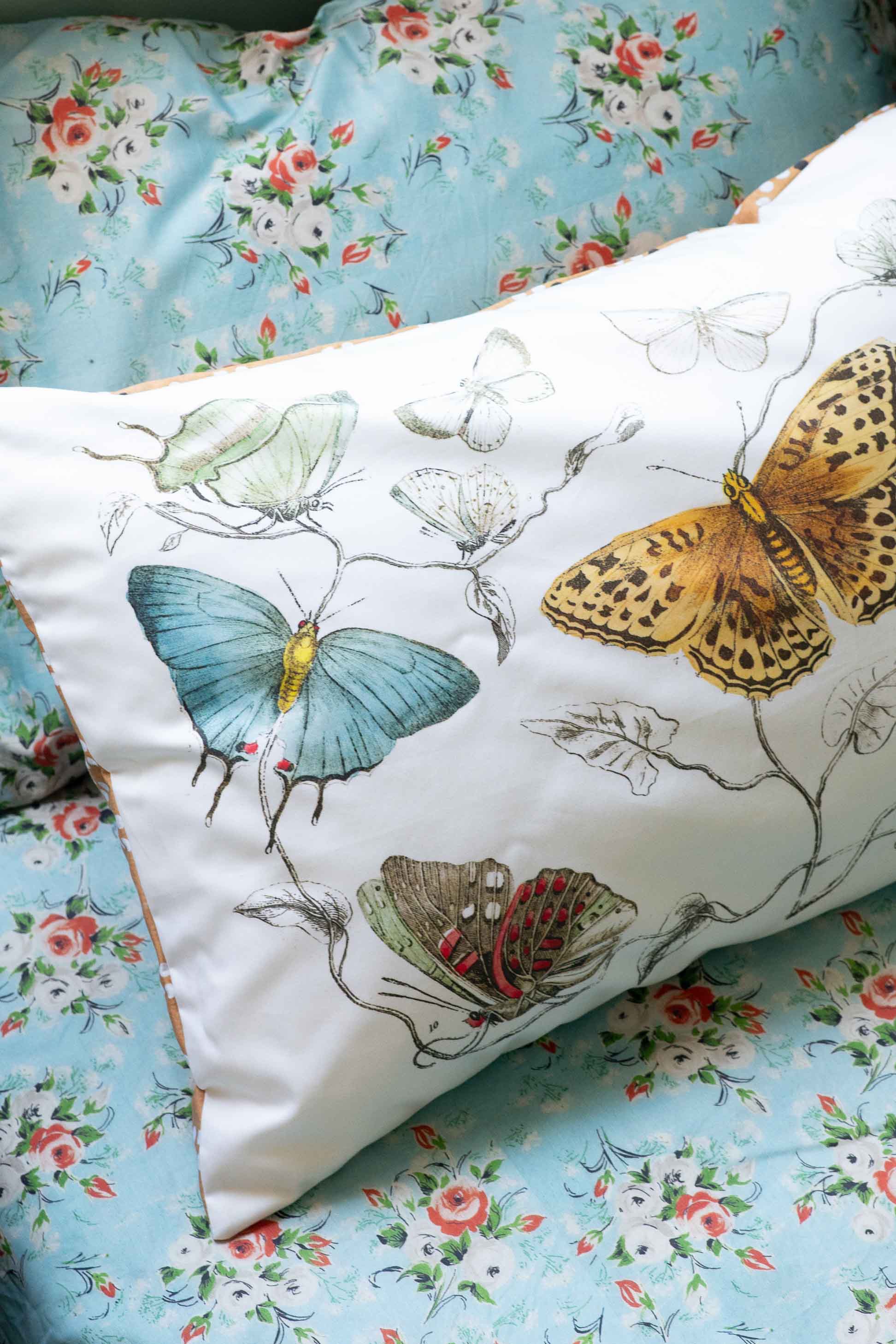 Butterflies organic cotton pillowcase set