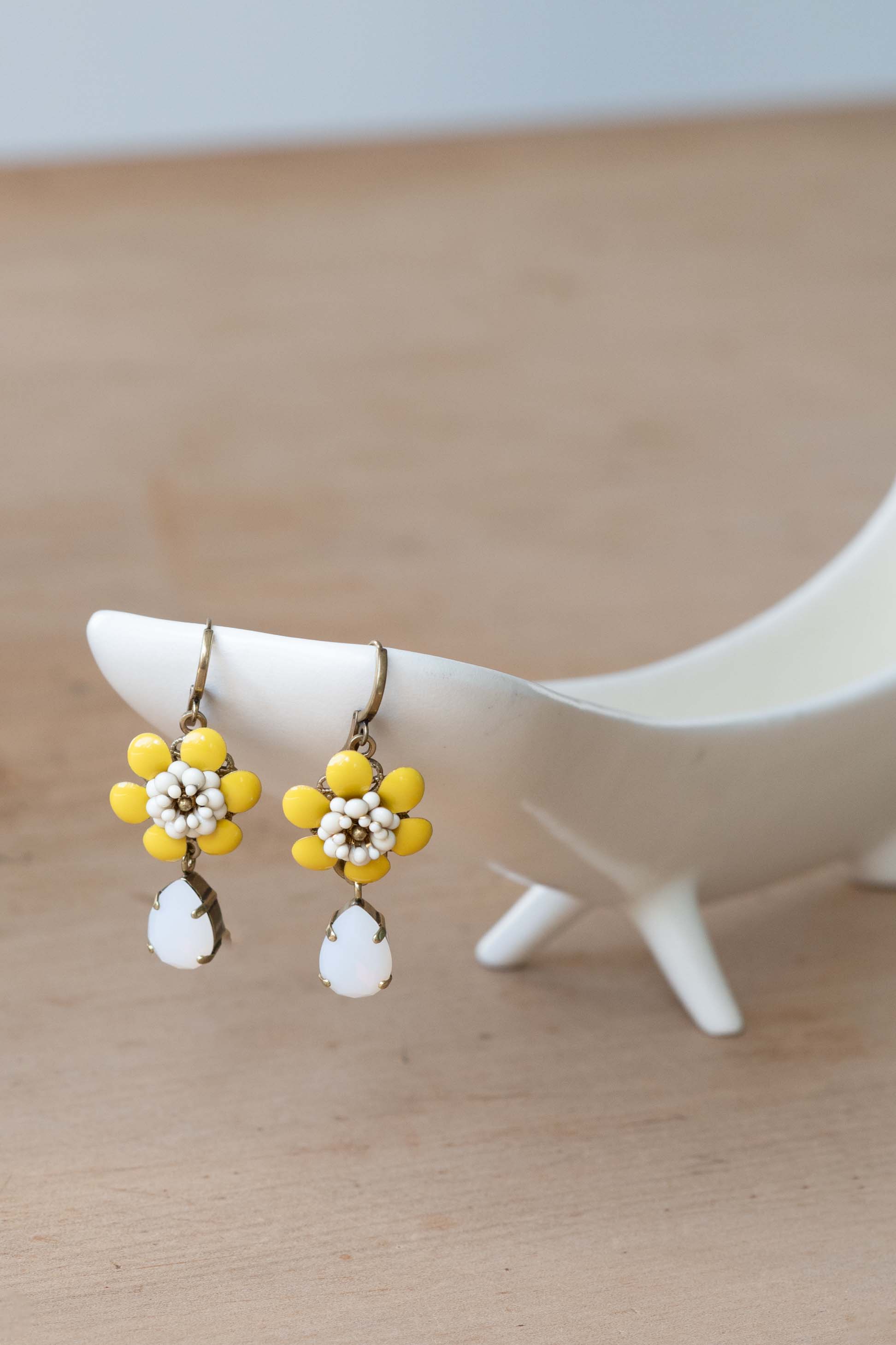 Earrings Camelia Yellow