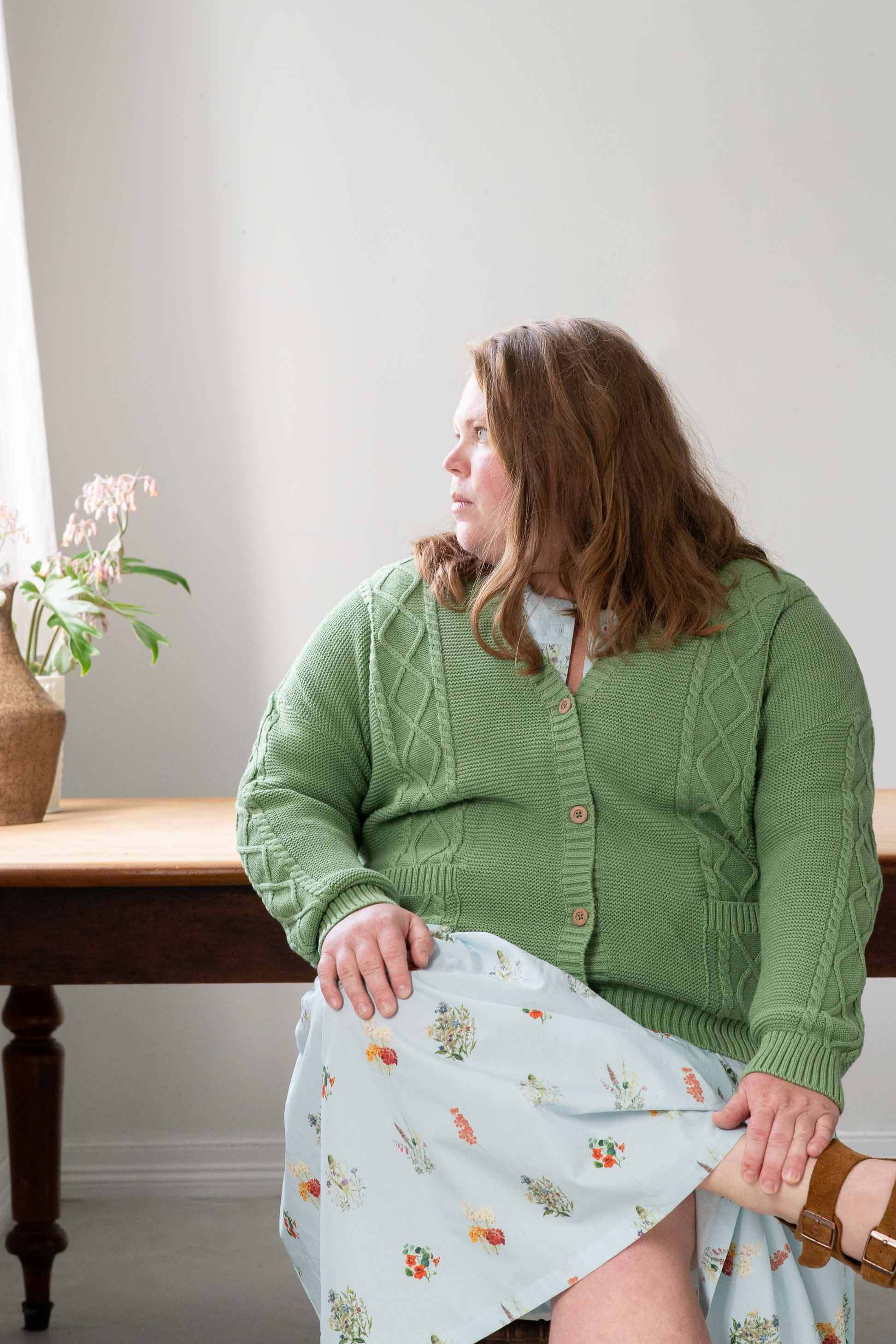 Charli Cardigan Cottage Green *organic cotton