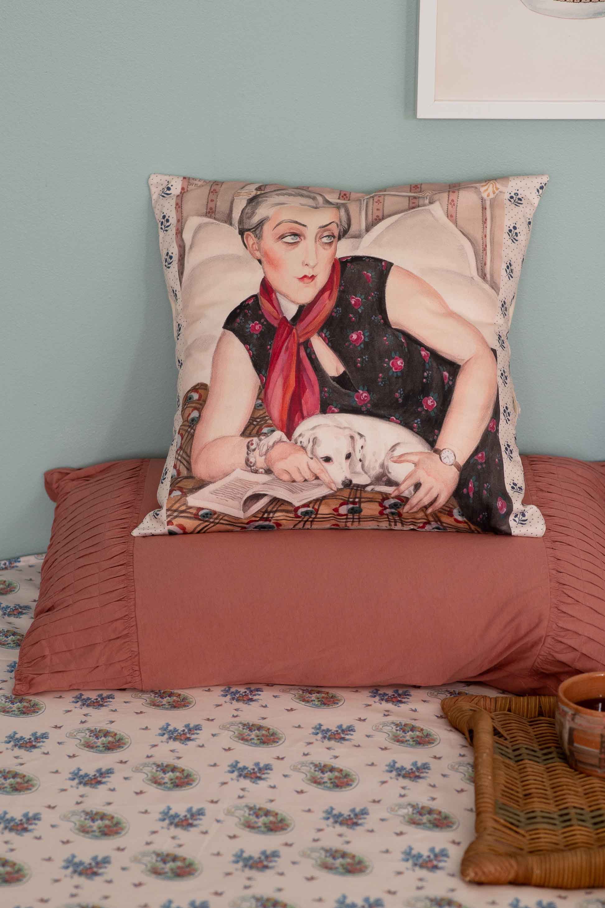 Cushion Cover "Portrait of woman reading"