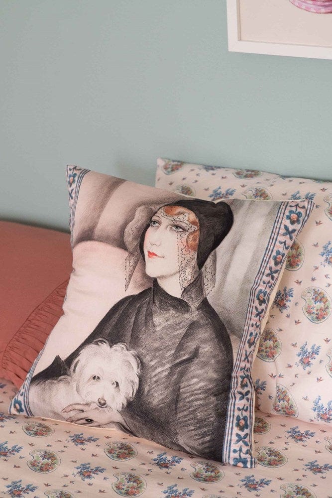 Pillow with vintage woman & dog print, DSC9691
