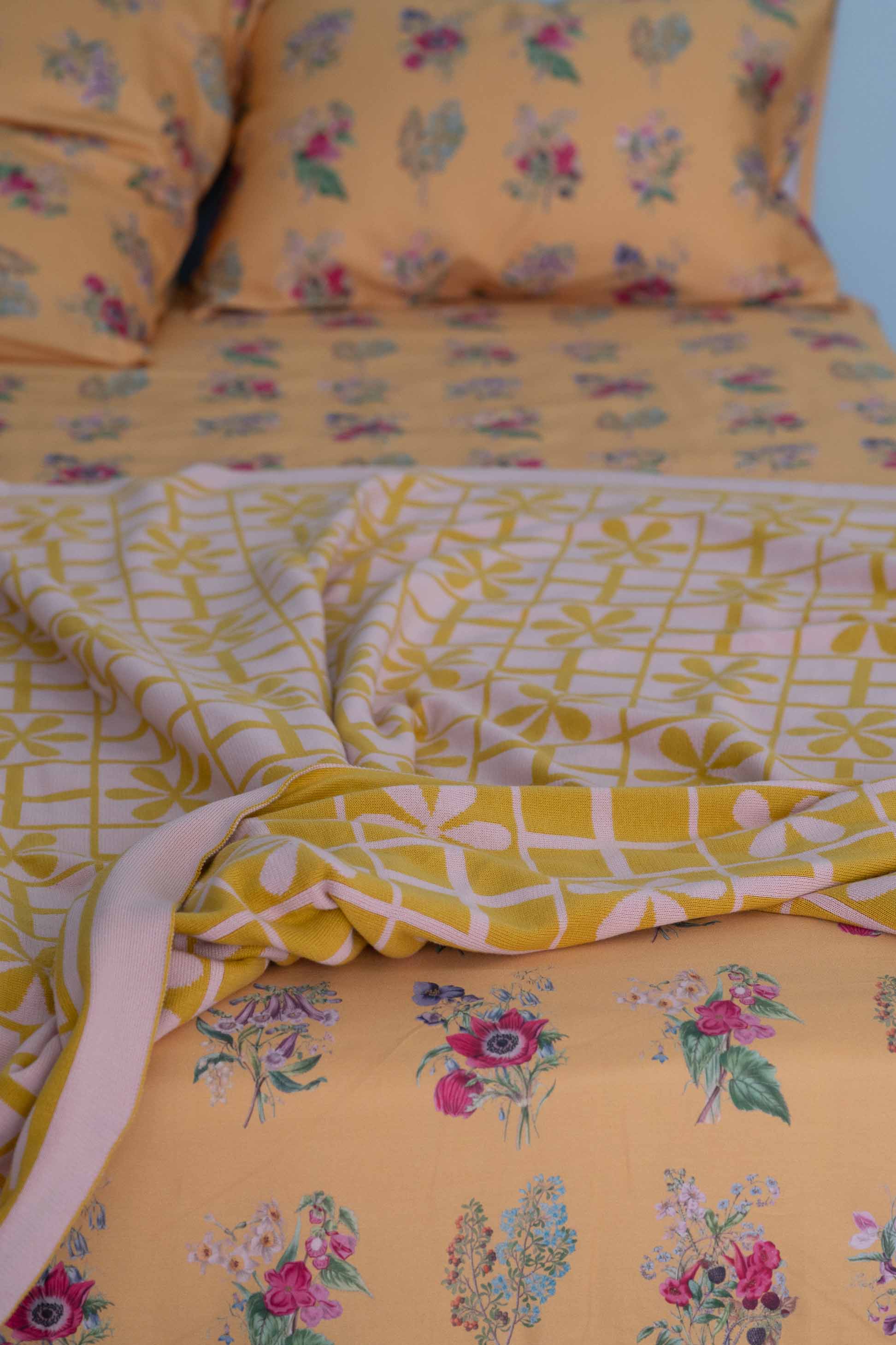 Daisy Throw Summerland Sheet Set - Floral Yellow Bedding