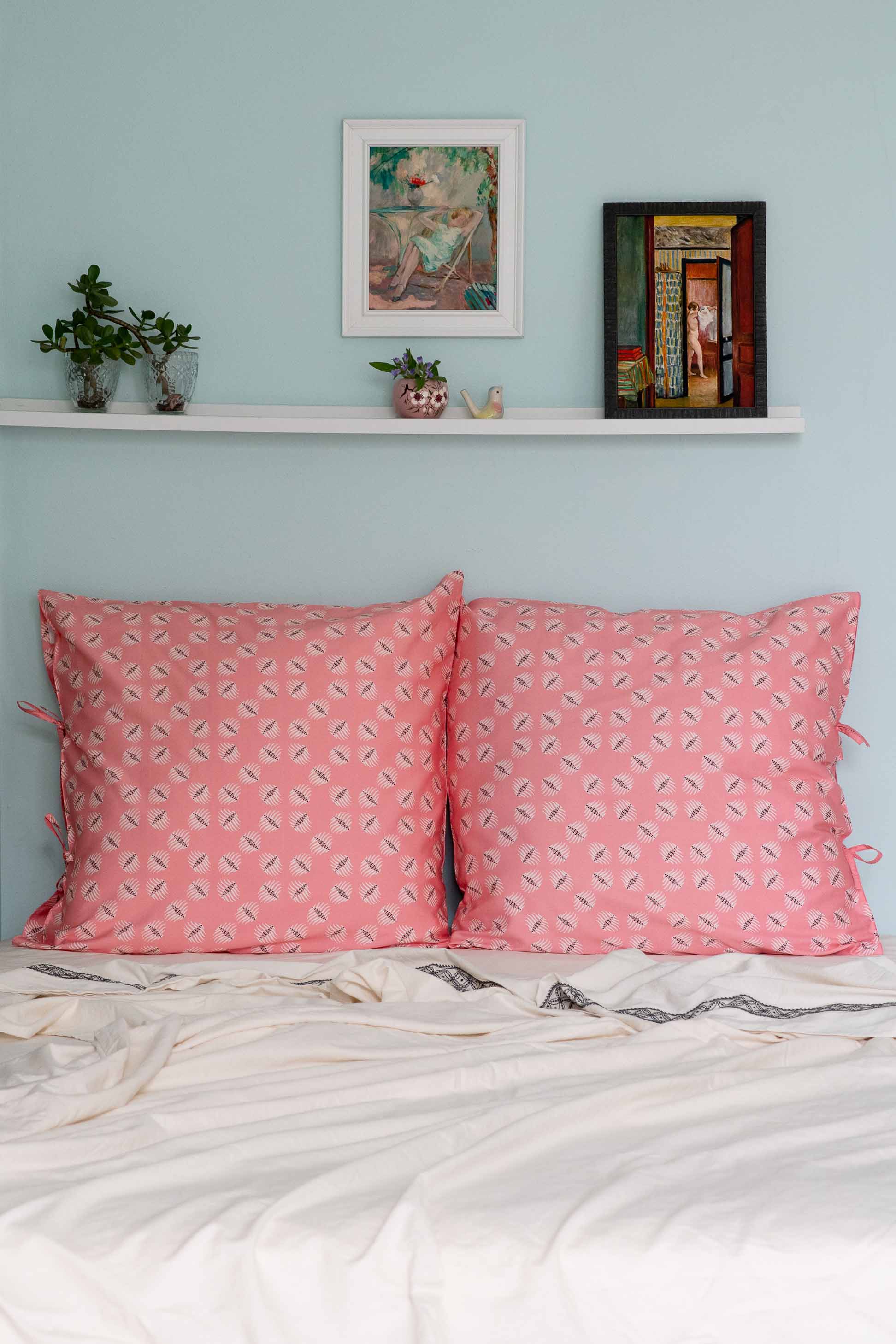 Flutter euro pillowcase