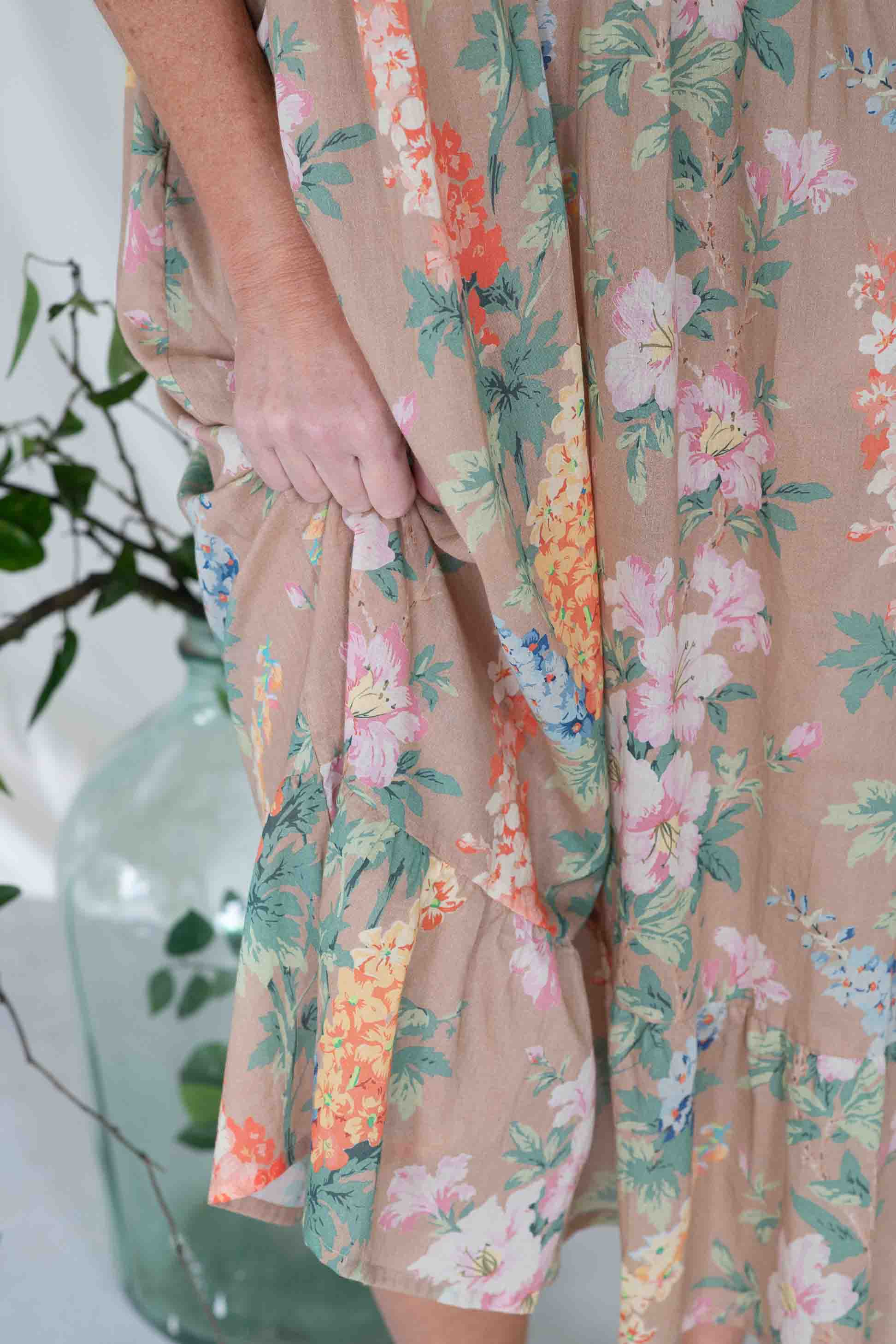 GeorgiaFlora floral dress detail