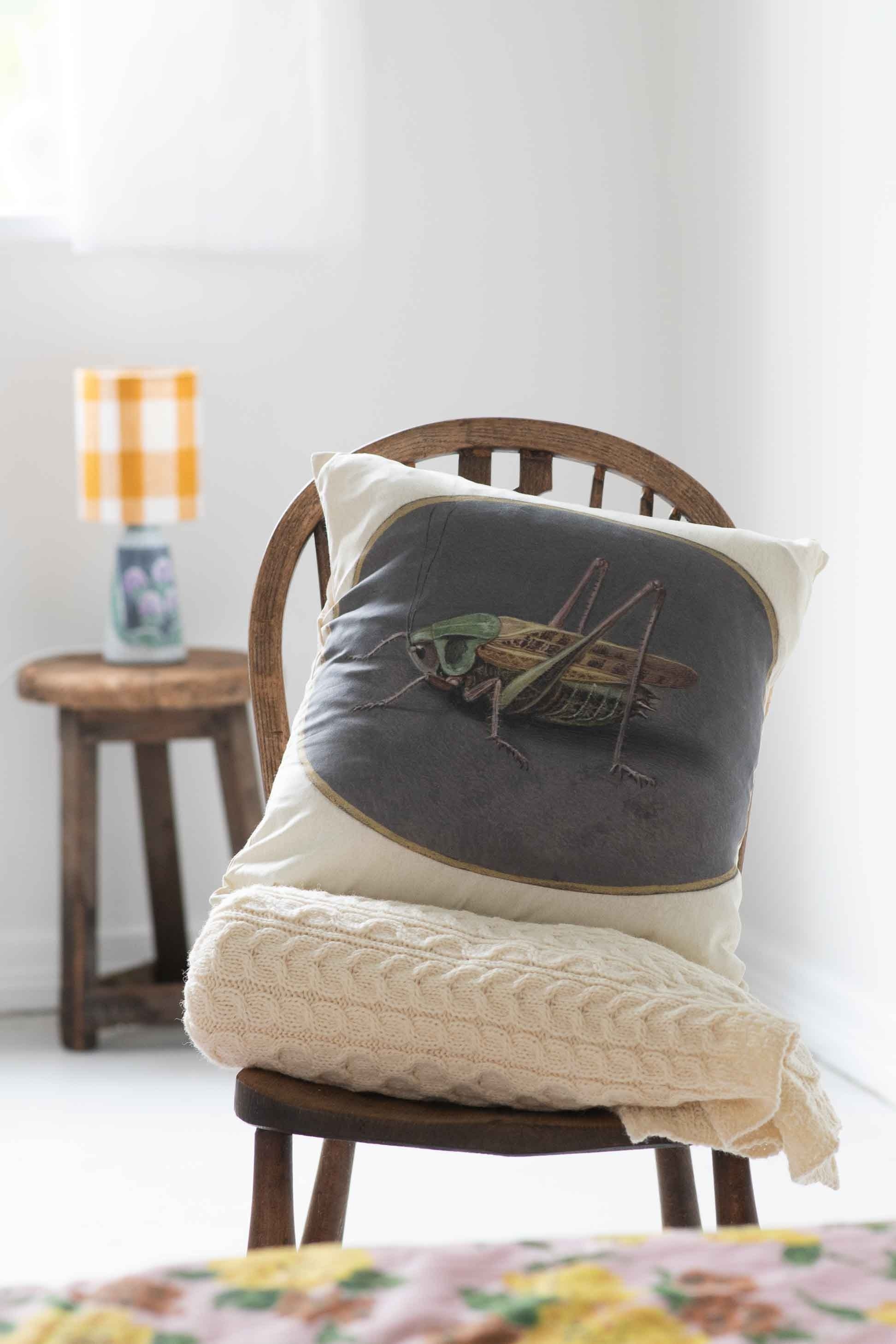 Grasshopper Cushion cover