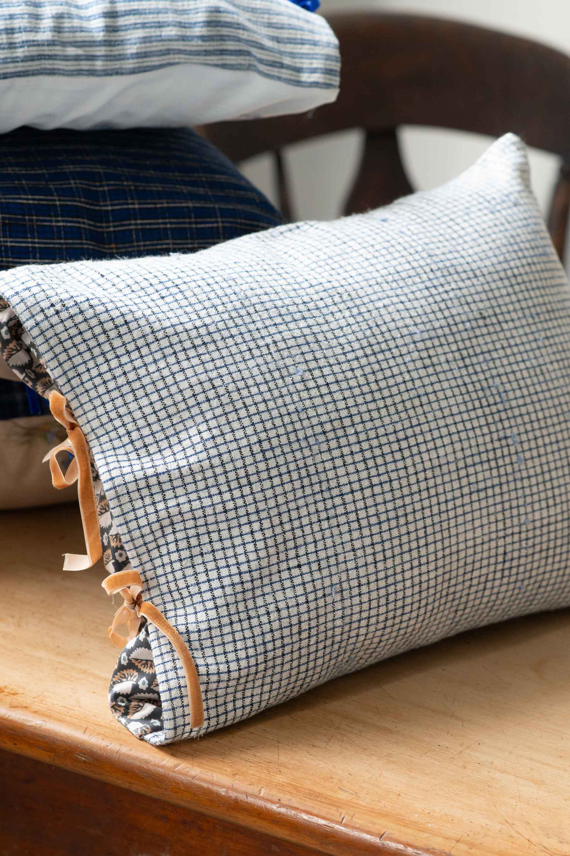 Handwoven cushion #2