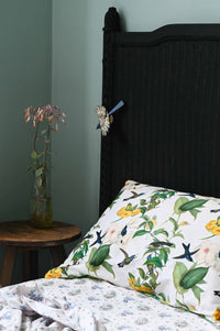 Hummingbird pillowcase set with fairy wren decor