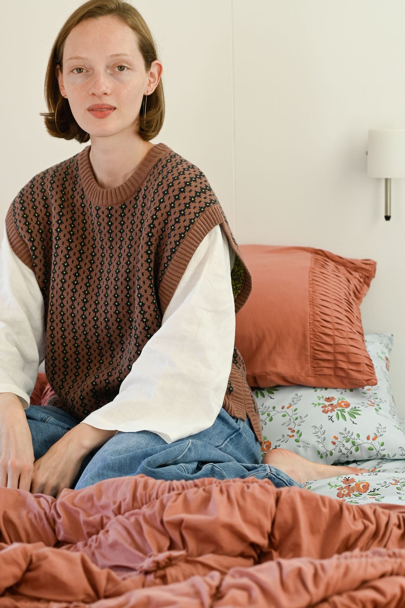 Jo knitted vest in organic cotton