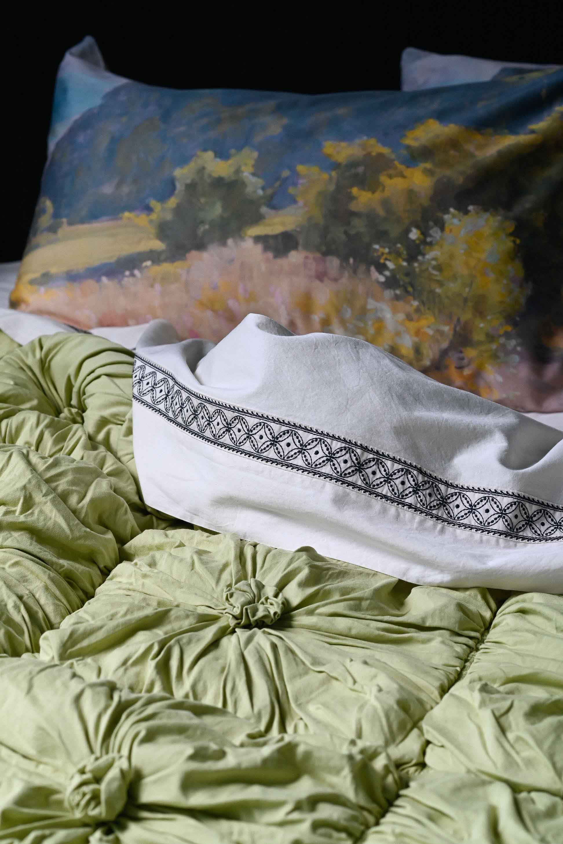 Landscape pillowcase set