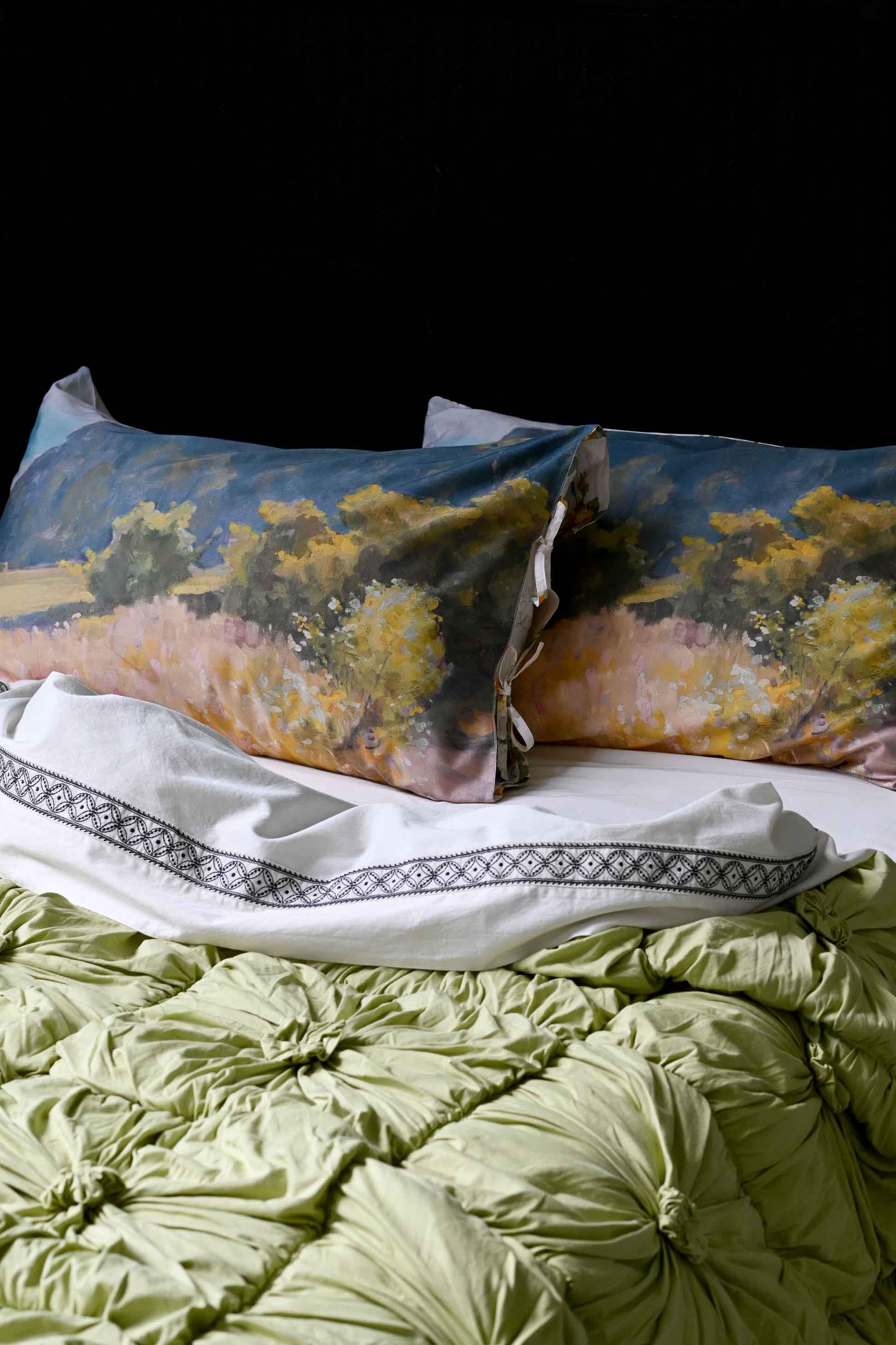 Landscape pillowcase set