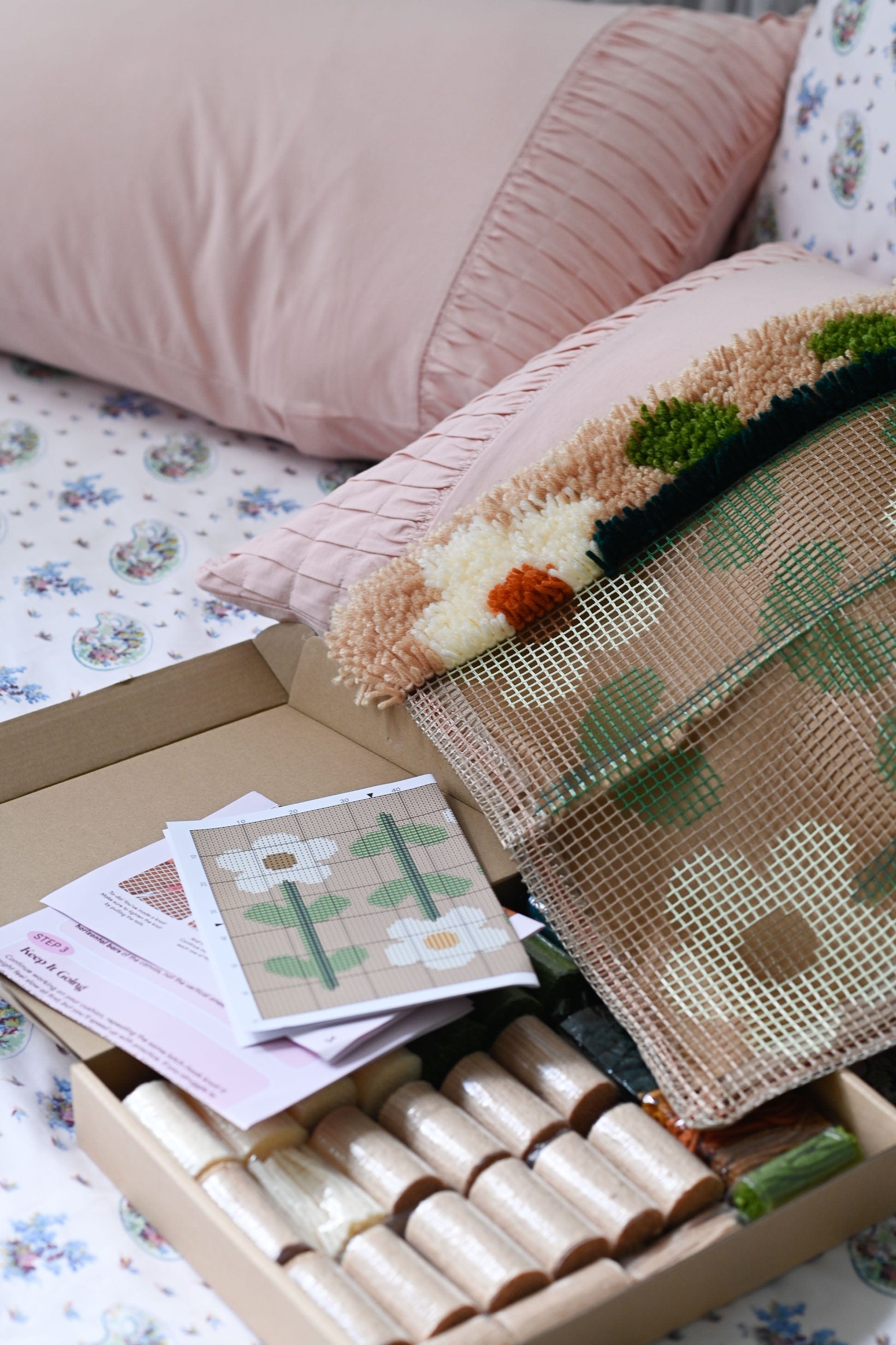 Pick of the Bunch Latch Hook Cushion Kit Earthy