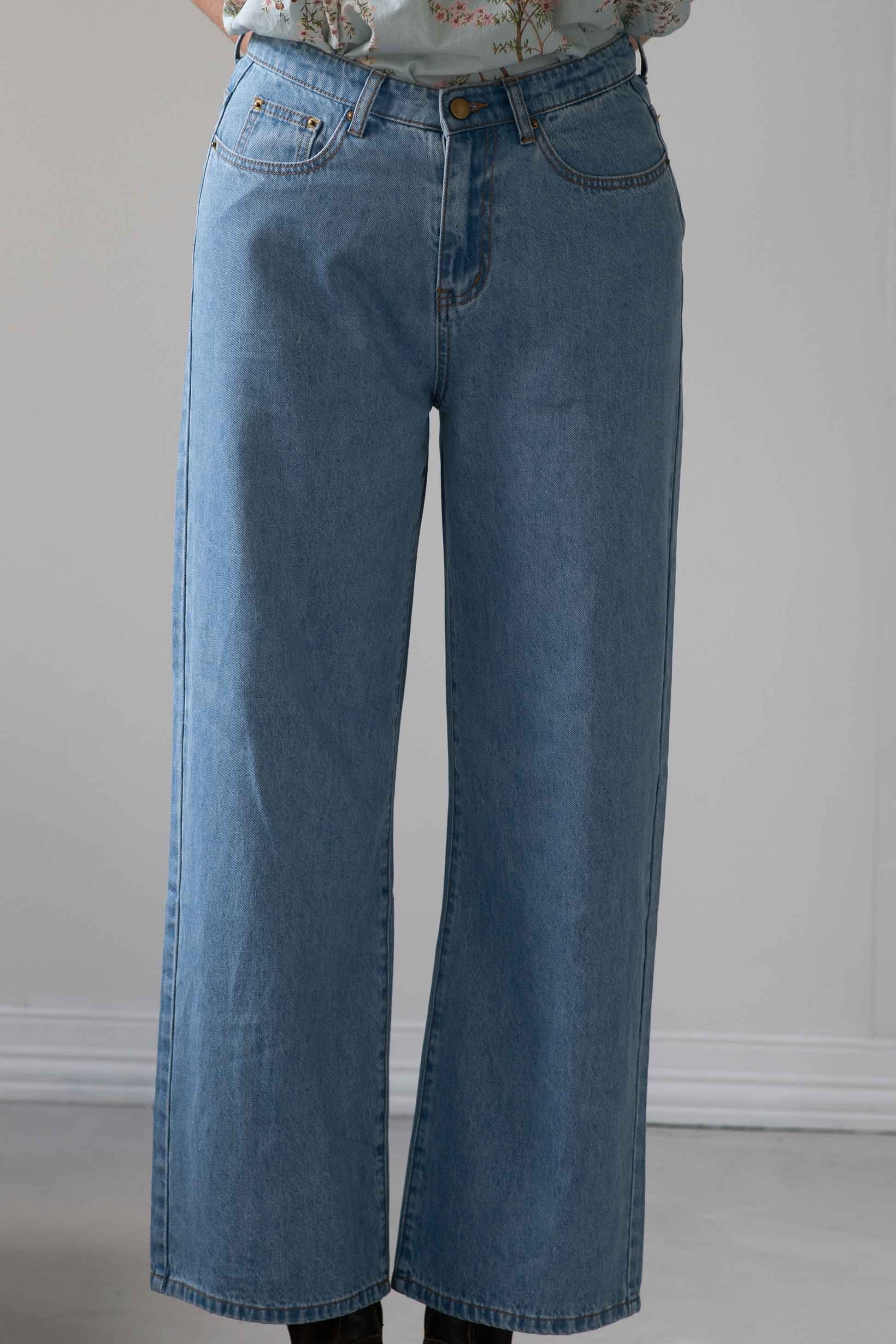 Lucy Jeans organic cotton