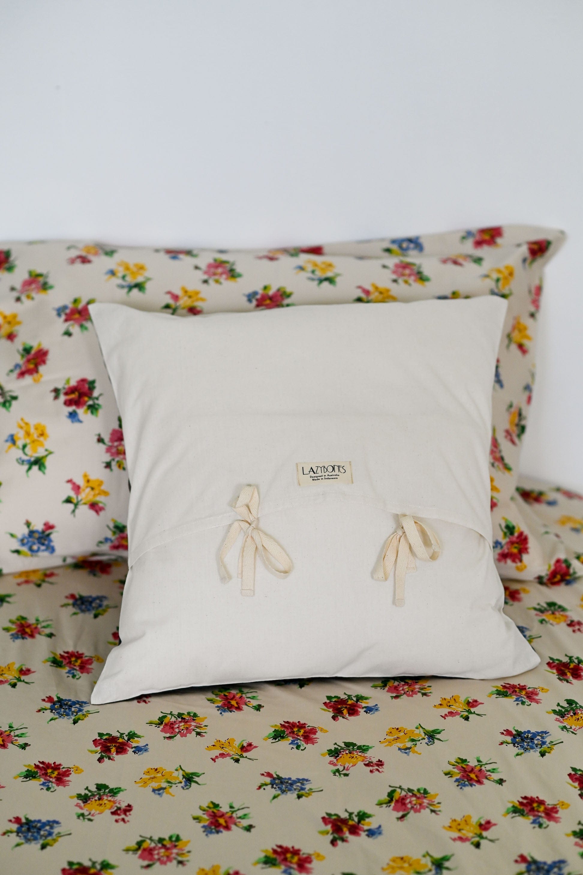 Cushion Cover "Magnolia"
