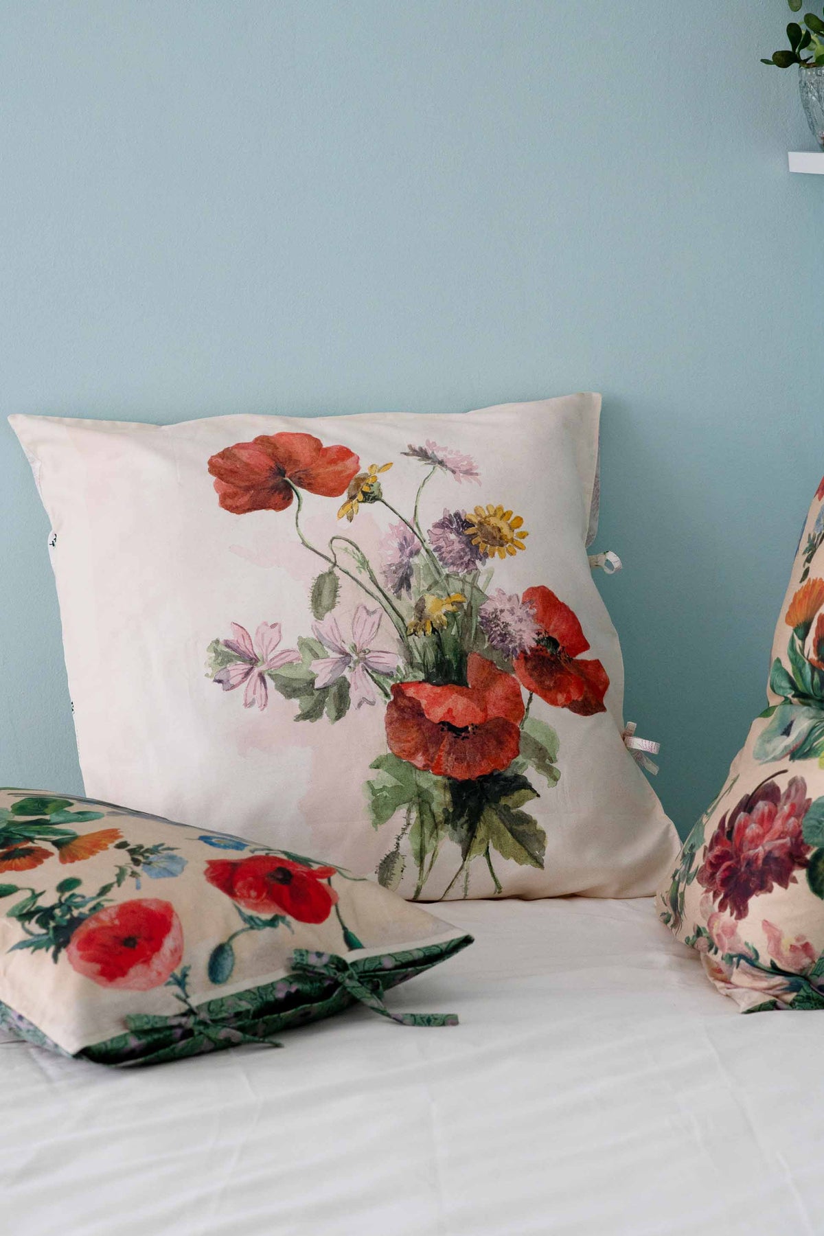 Marietta Euro Summer Flowers pillow with red poppies