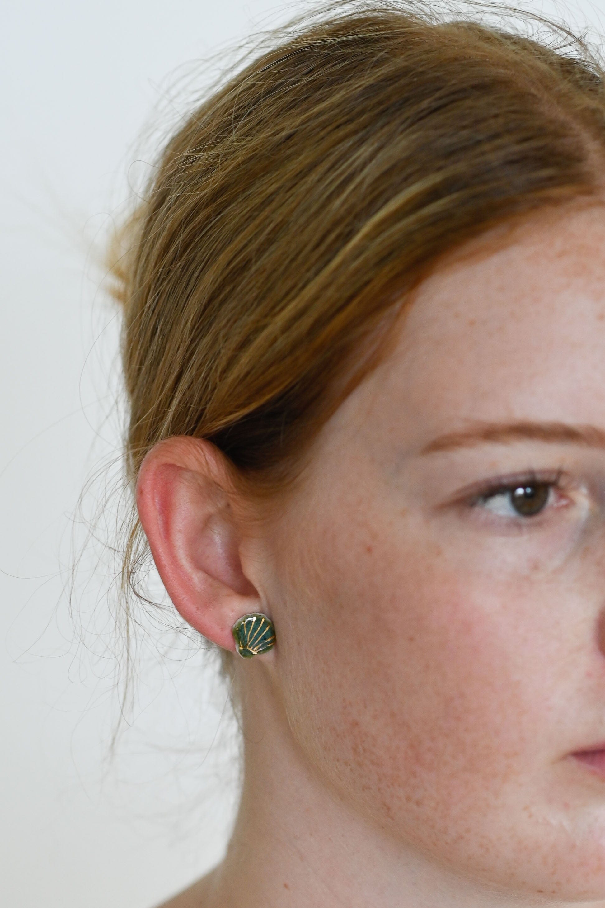 Maris Sea Shell Porcelain Earrings Blue Green