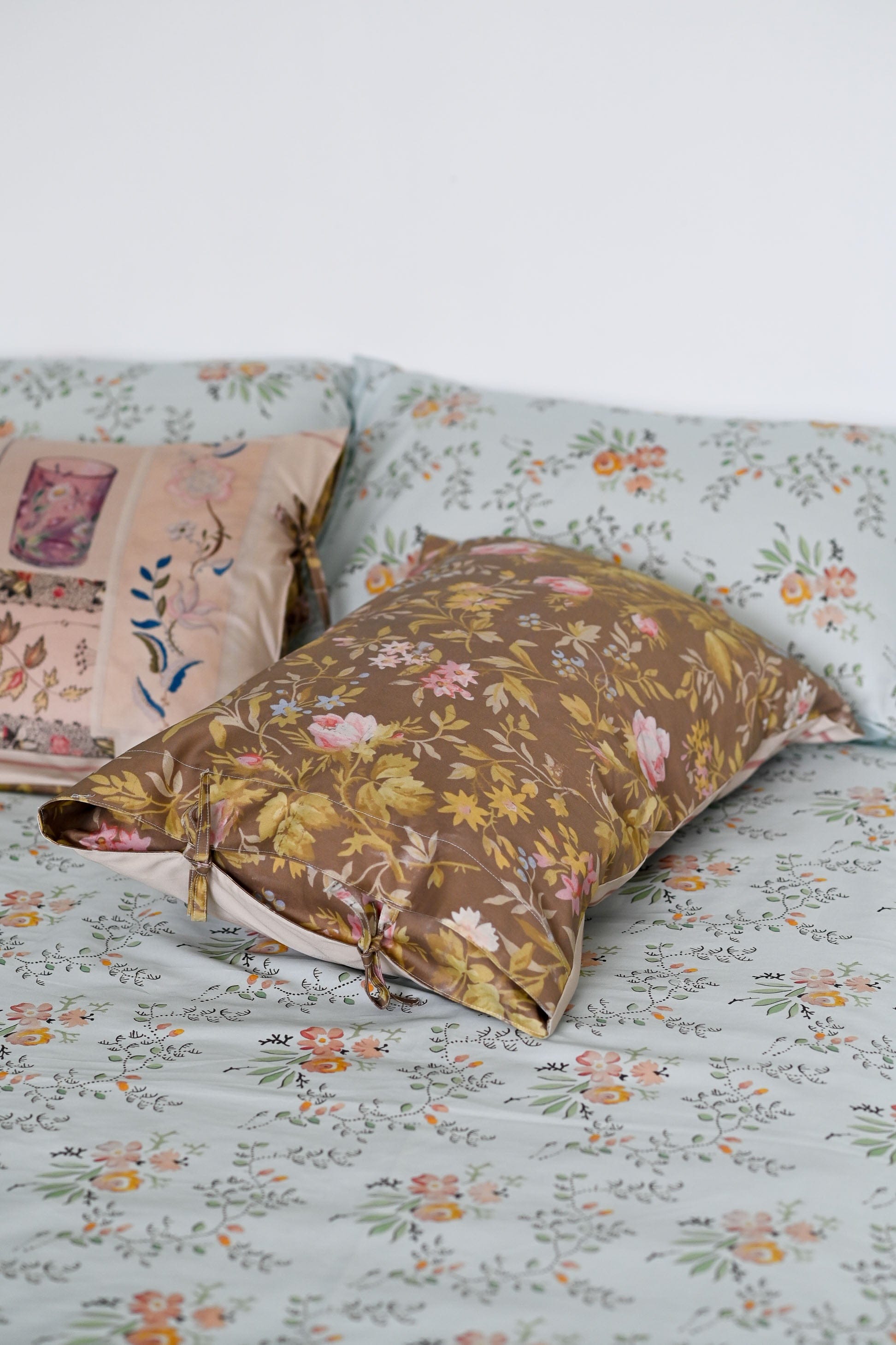 Memento Pillowcase Set