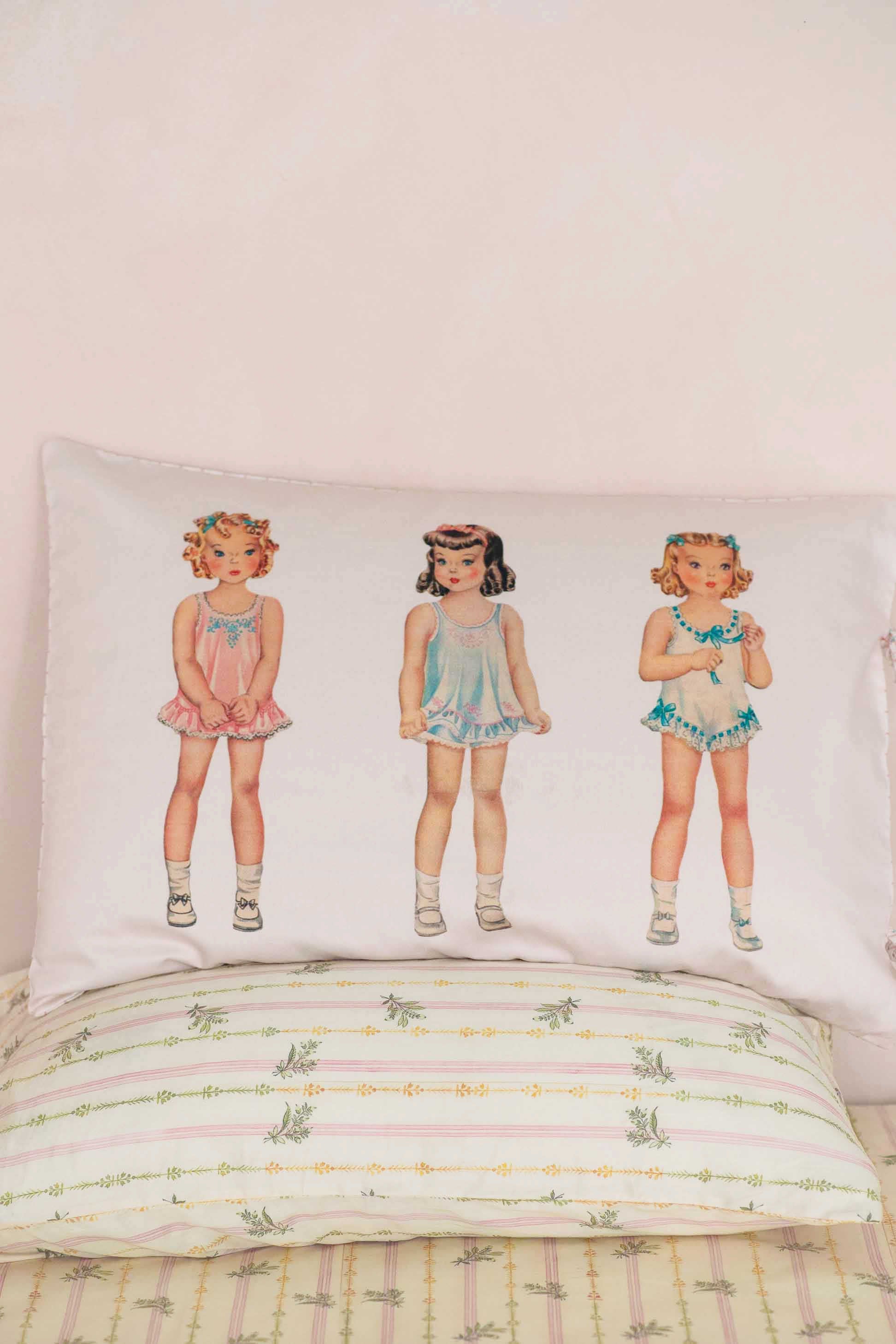 Paperdoll pillowcase *organic cotton