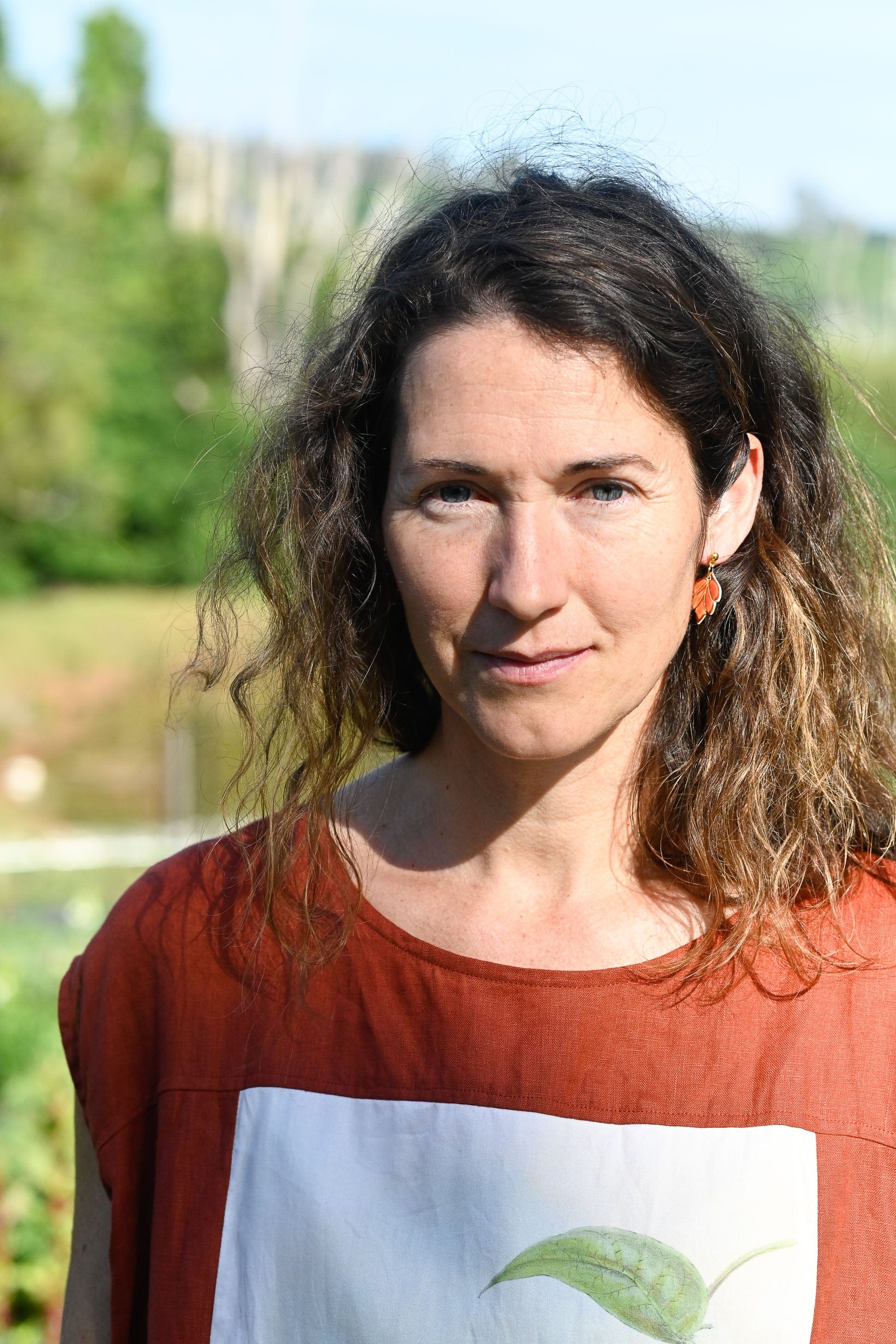 Calla Porcelain Earring Cinnabar