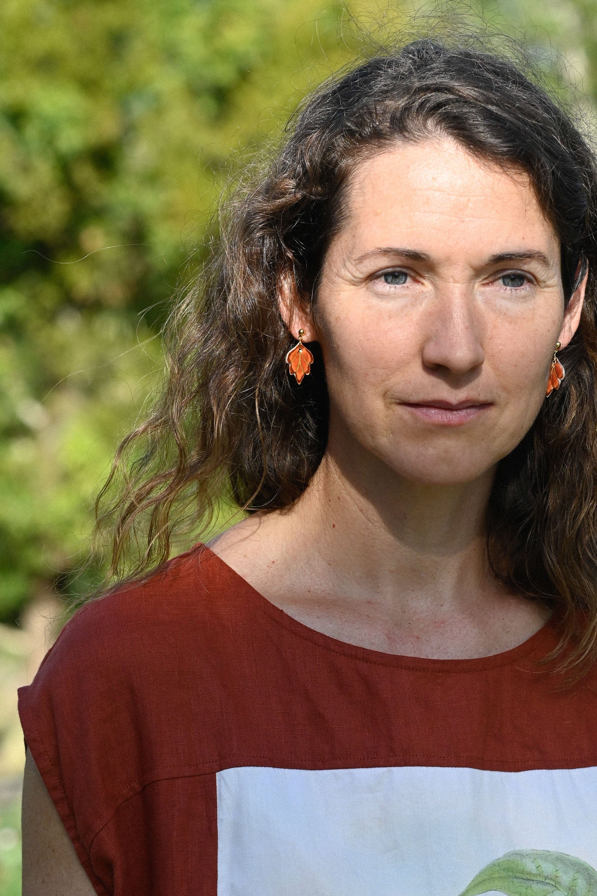 Calla Porcelain Earring Cinnabar