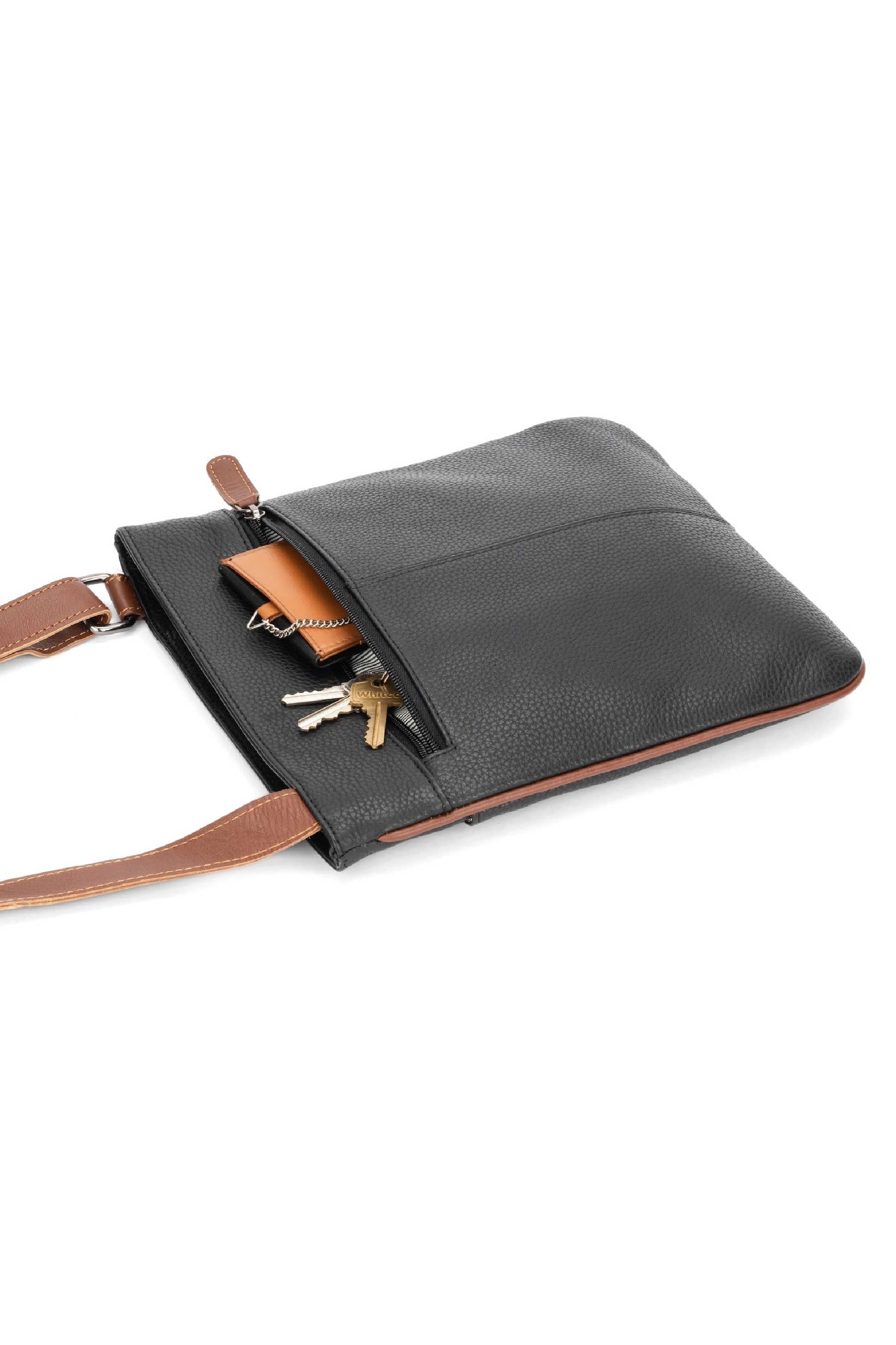 Prelude Cross Body Bag Black