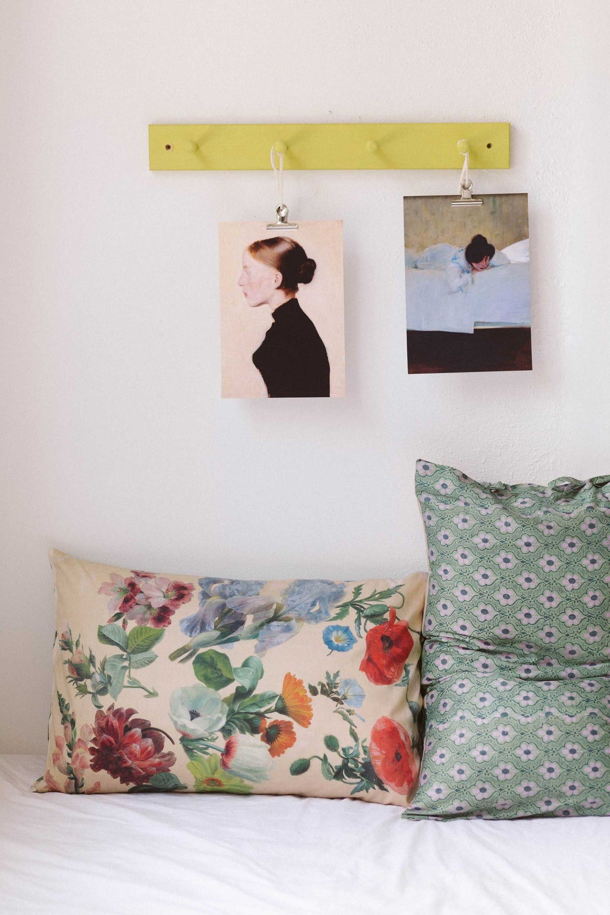 Summer flowers pillowcase set with art prints and young girl's laziness.