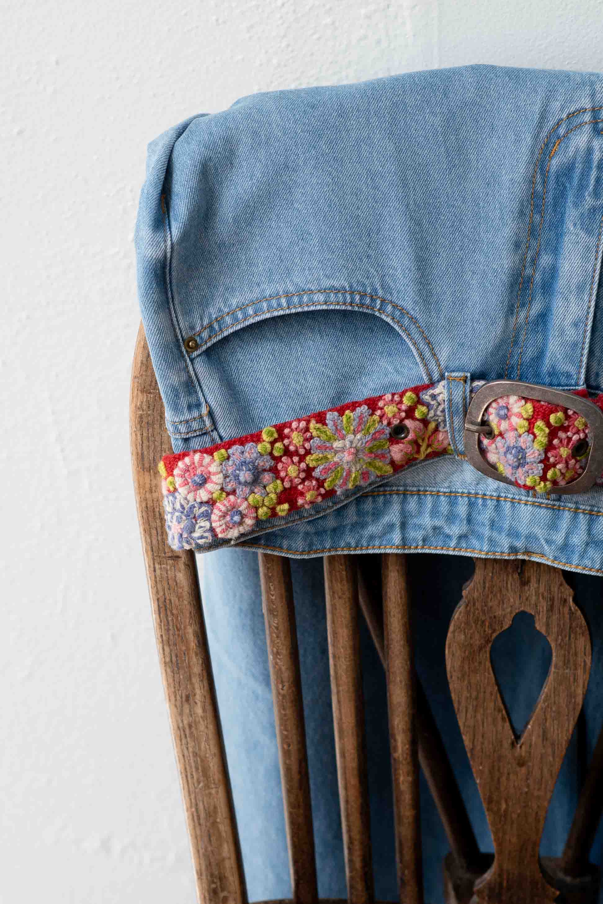 Teaberry embroidered Belt