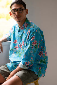 Ted Bluesette in floral shirt