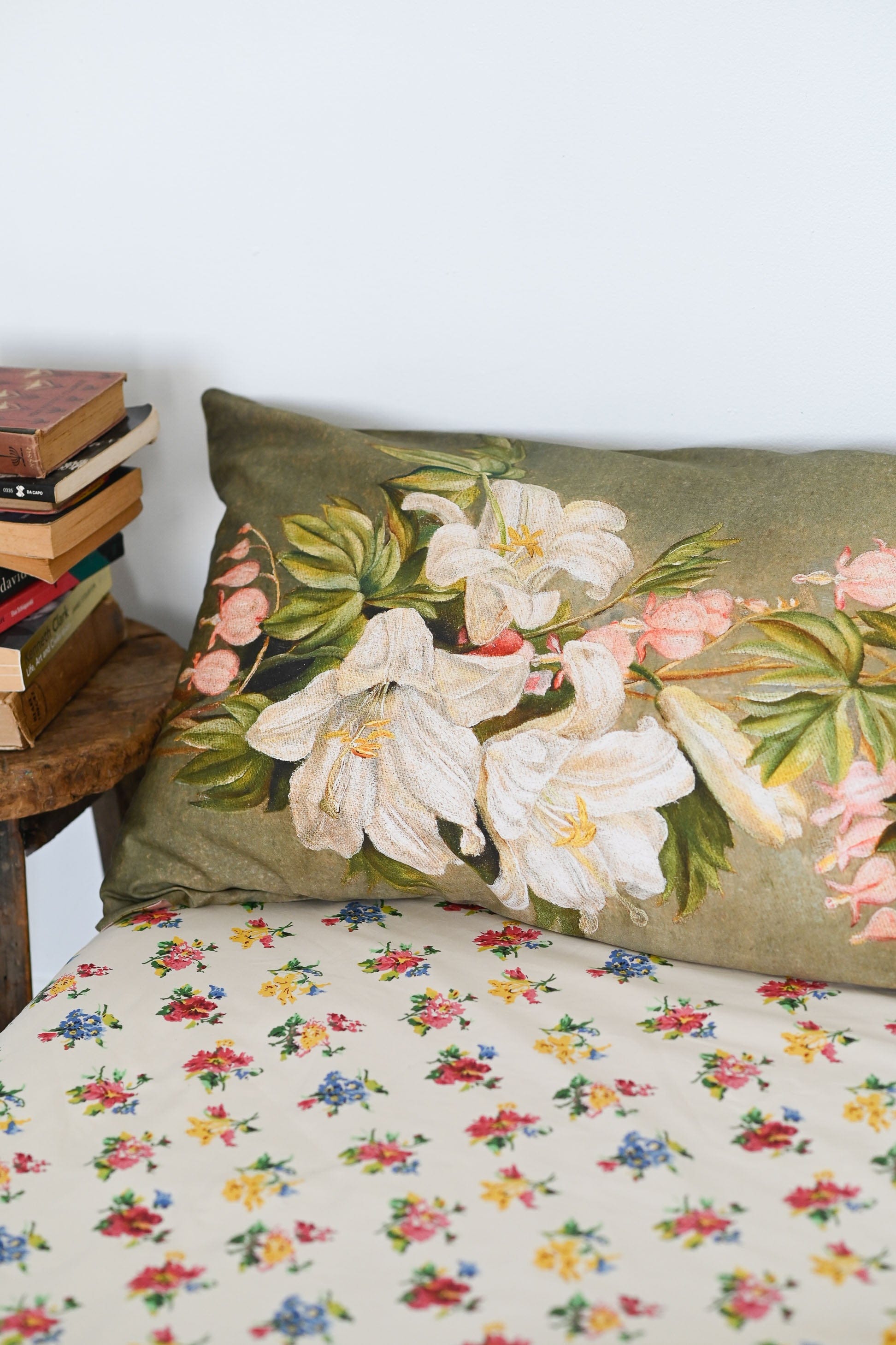 Tiger Lilies organic cotton pillowcase set