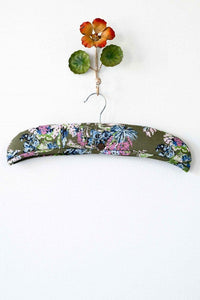 Valencia floral print hanger