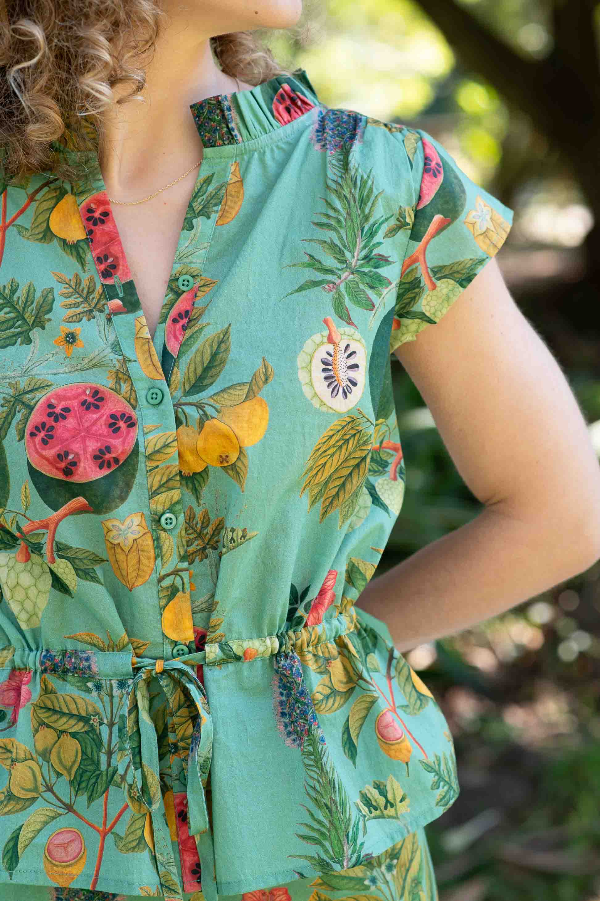 VidaTropics botanical print top