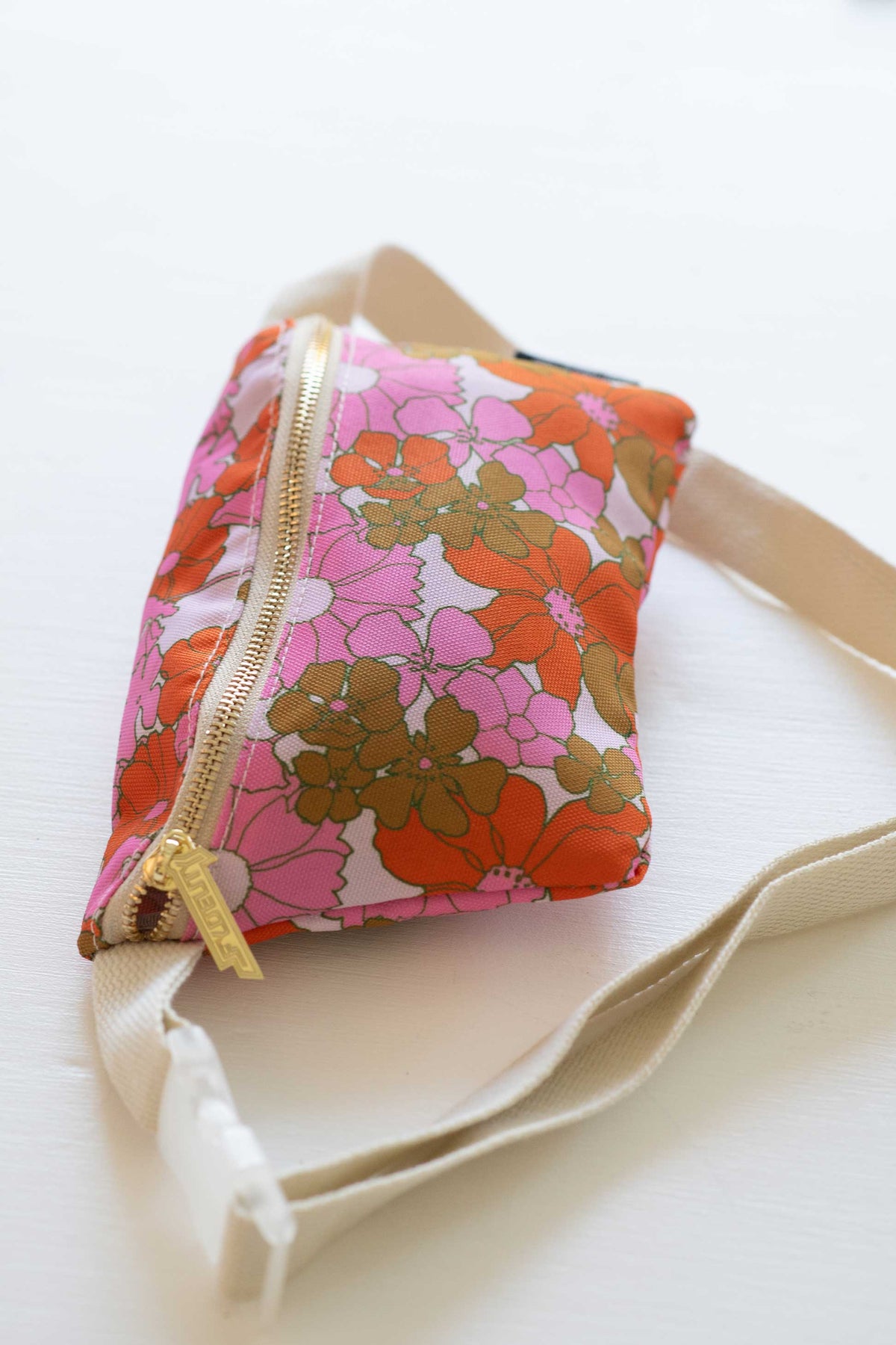 Waist Bag Floral Pink – Lazybones Australia