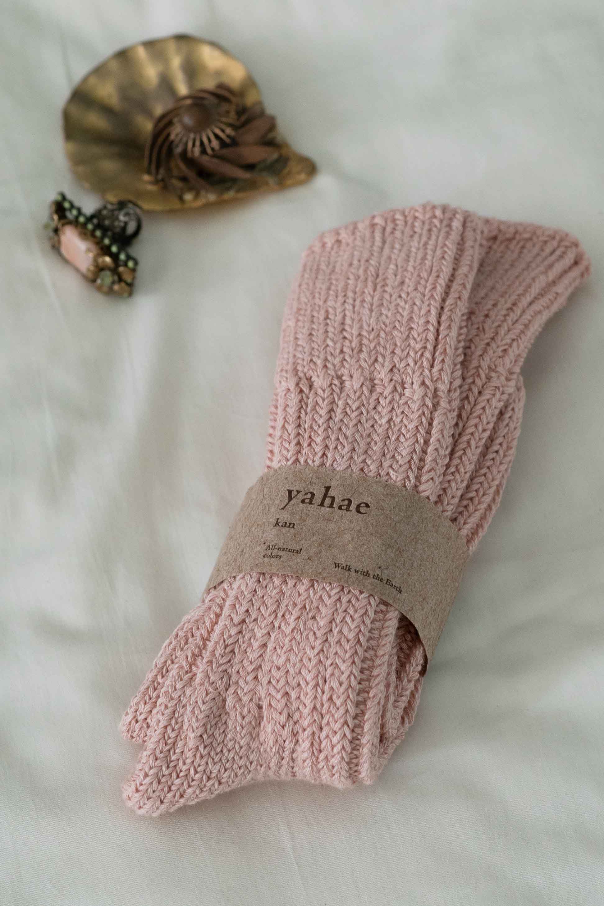 Yahae Kan Socks Pink