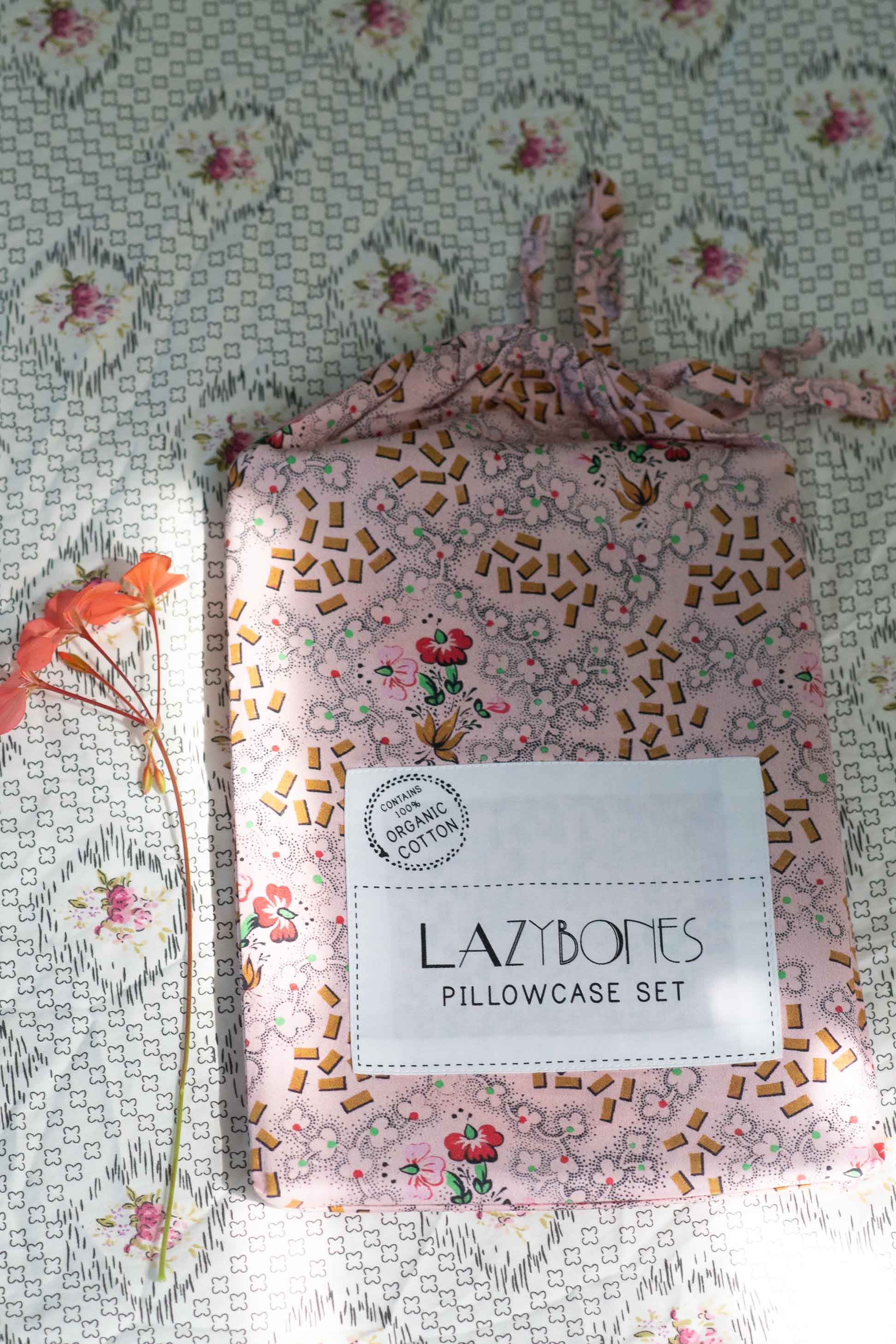 Lazybones pillowcase set in floral print