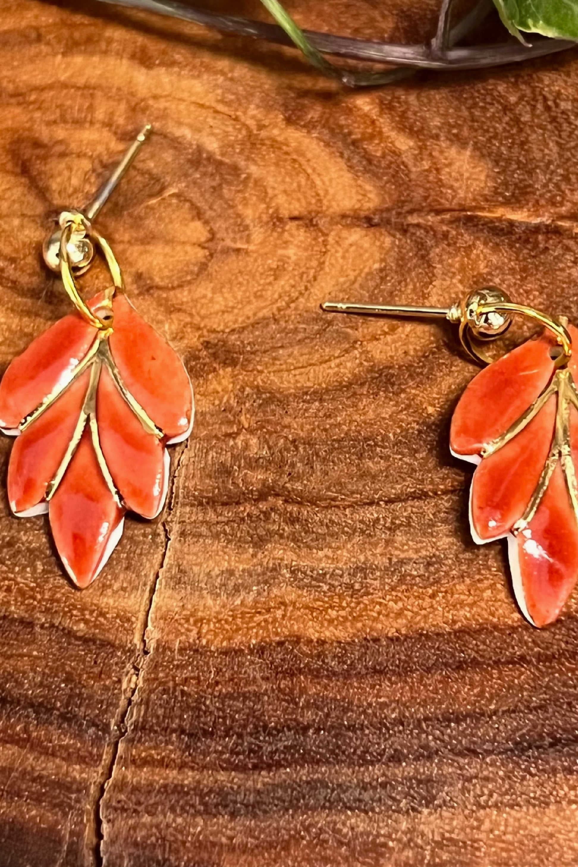 Calla Porcelain Earring Cinnabar