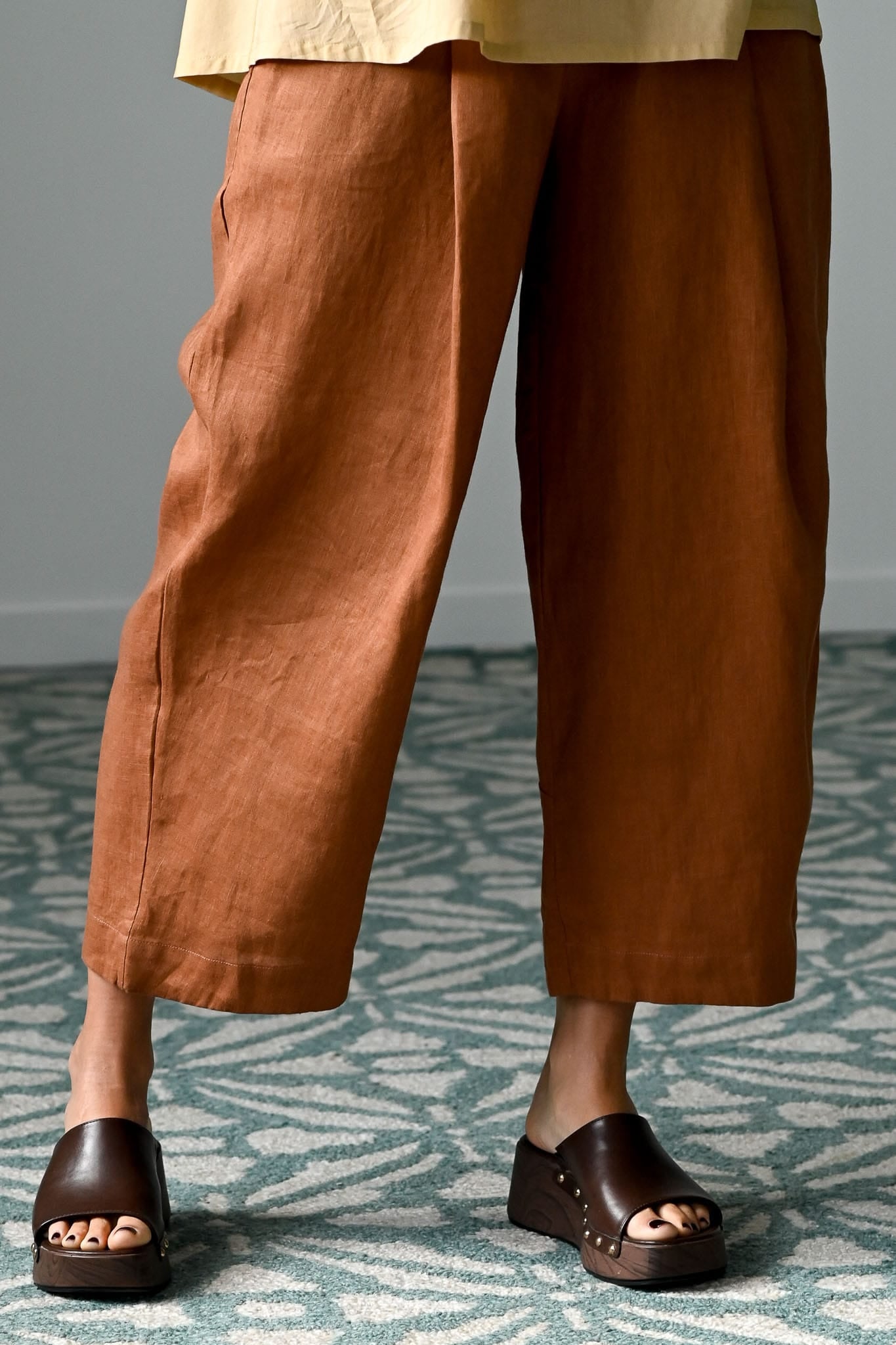 Cora Pant Caramel Cafe