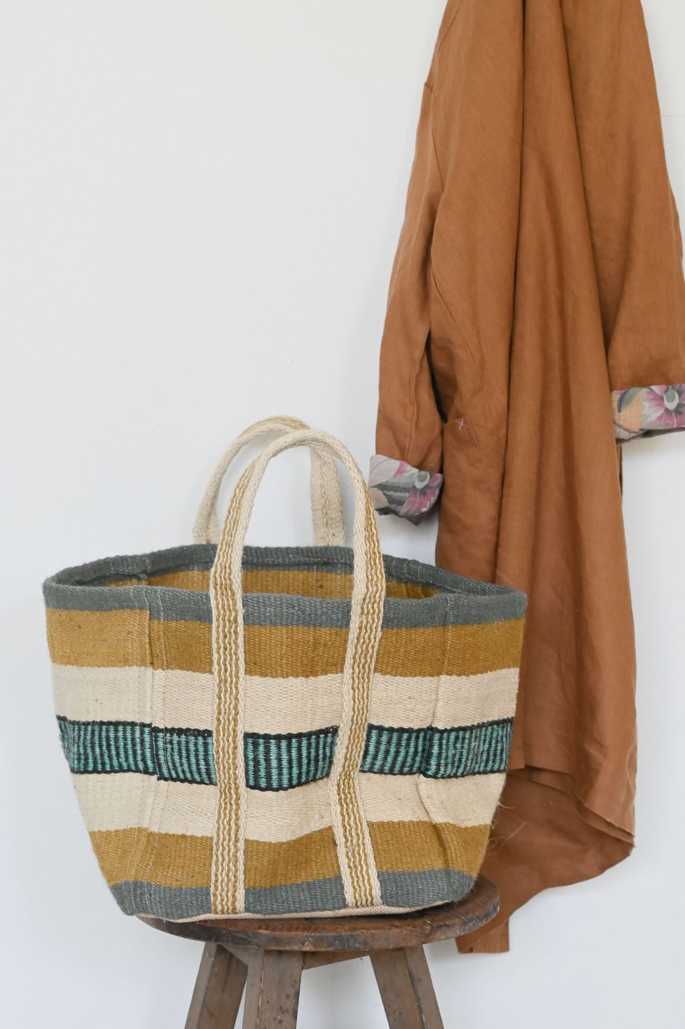 Square Kilm Bag Khaki/Natural