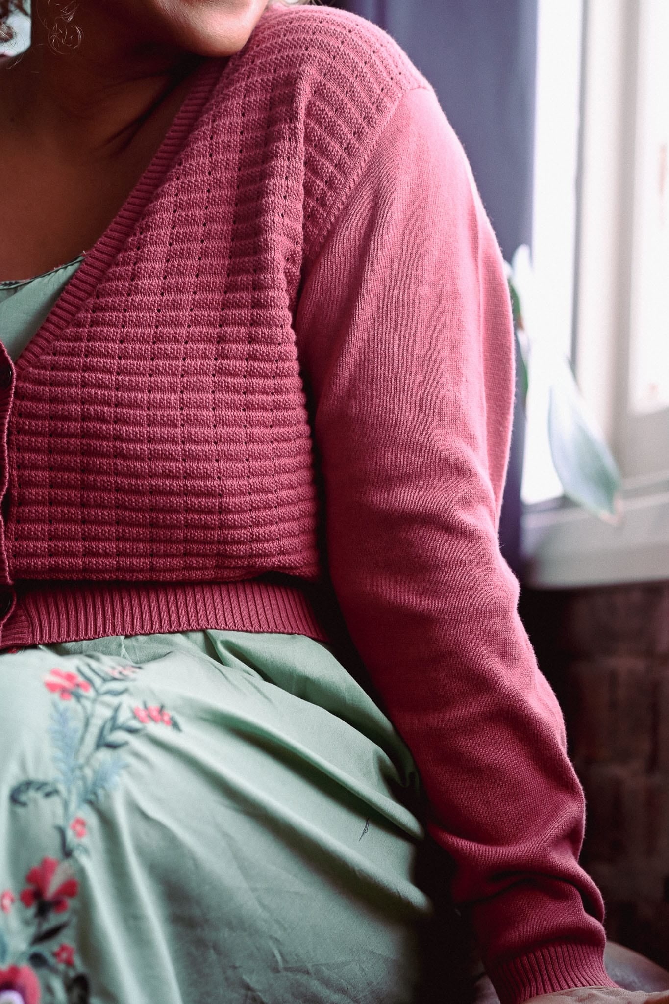 Marin Cardigan Earth Red