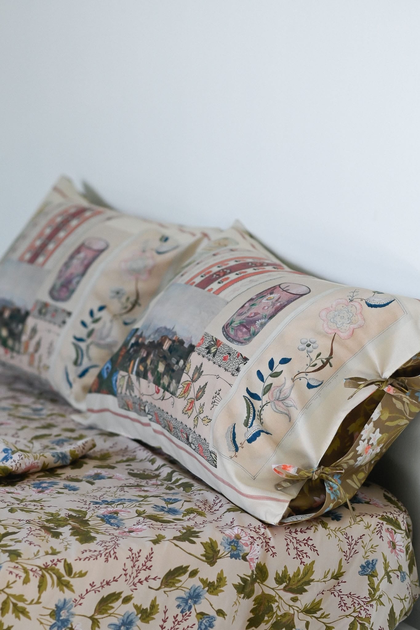 Memento Pillowcase Set