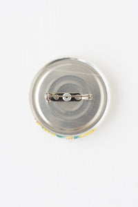 Back view of brooch with pin