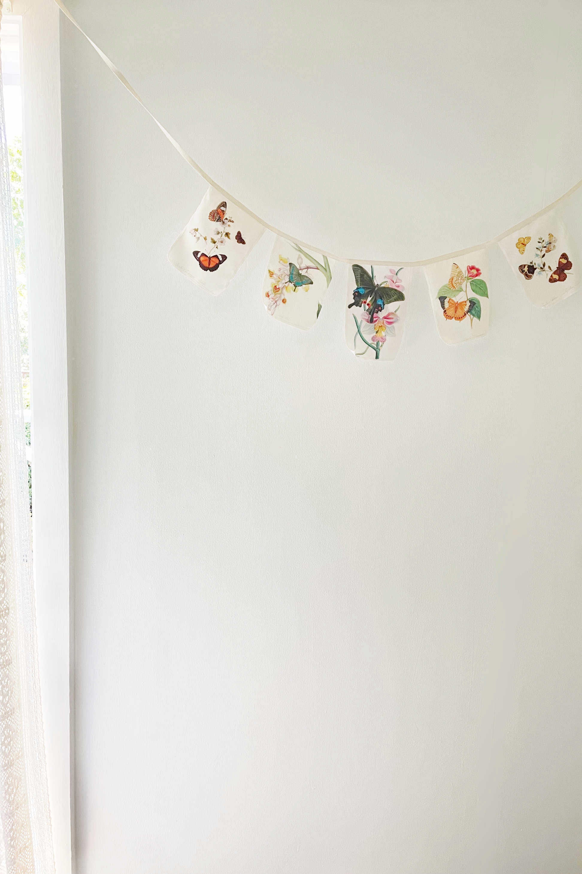 Butterflies Garland *organic cotton