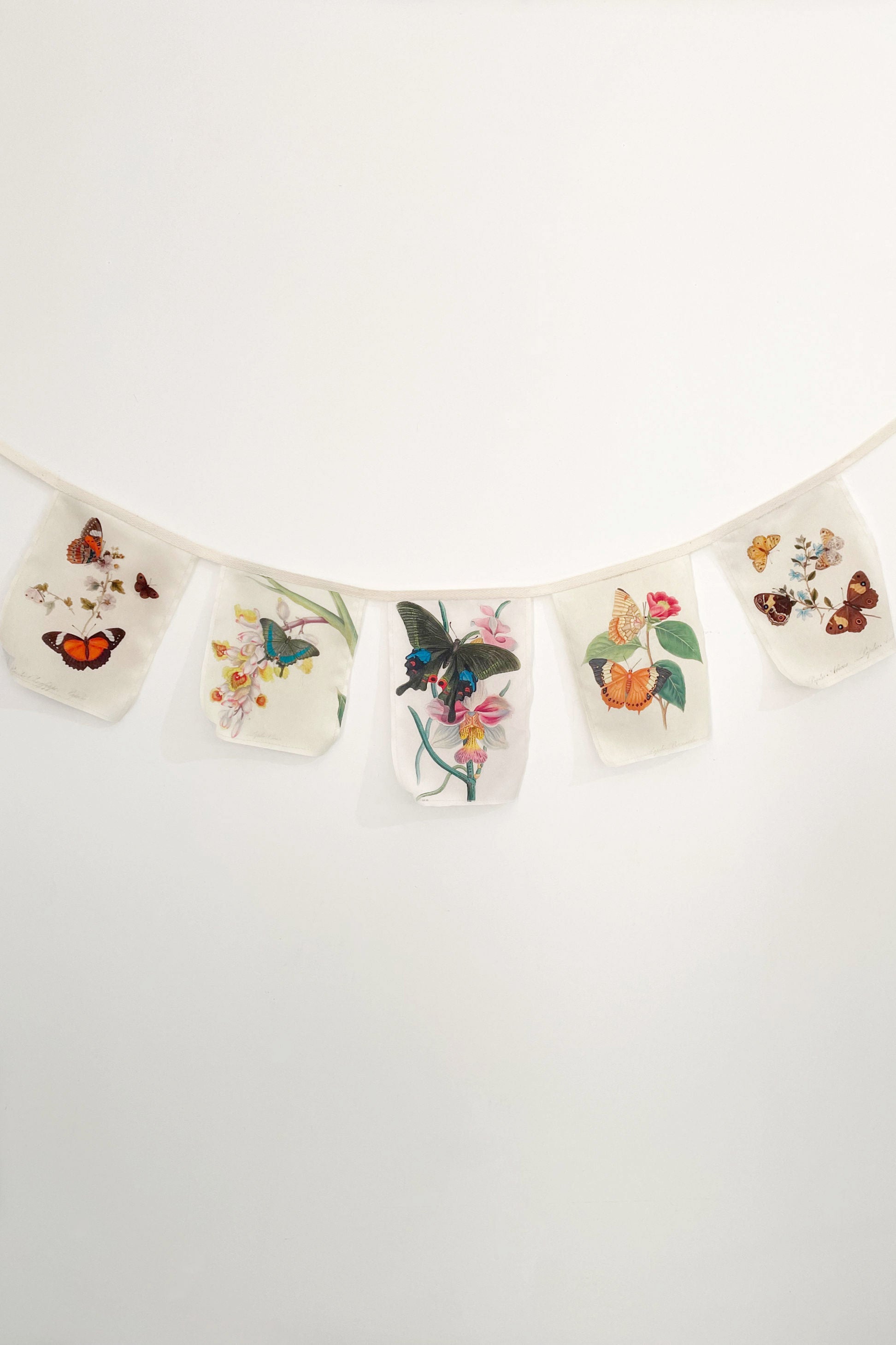 Butterflies Garland *organic cotton