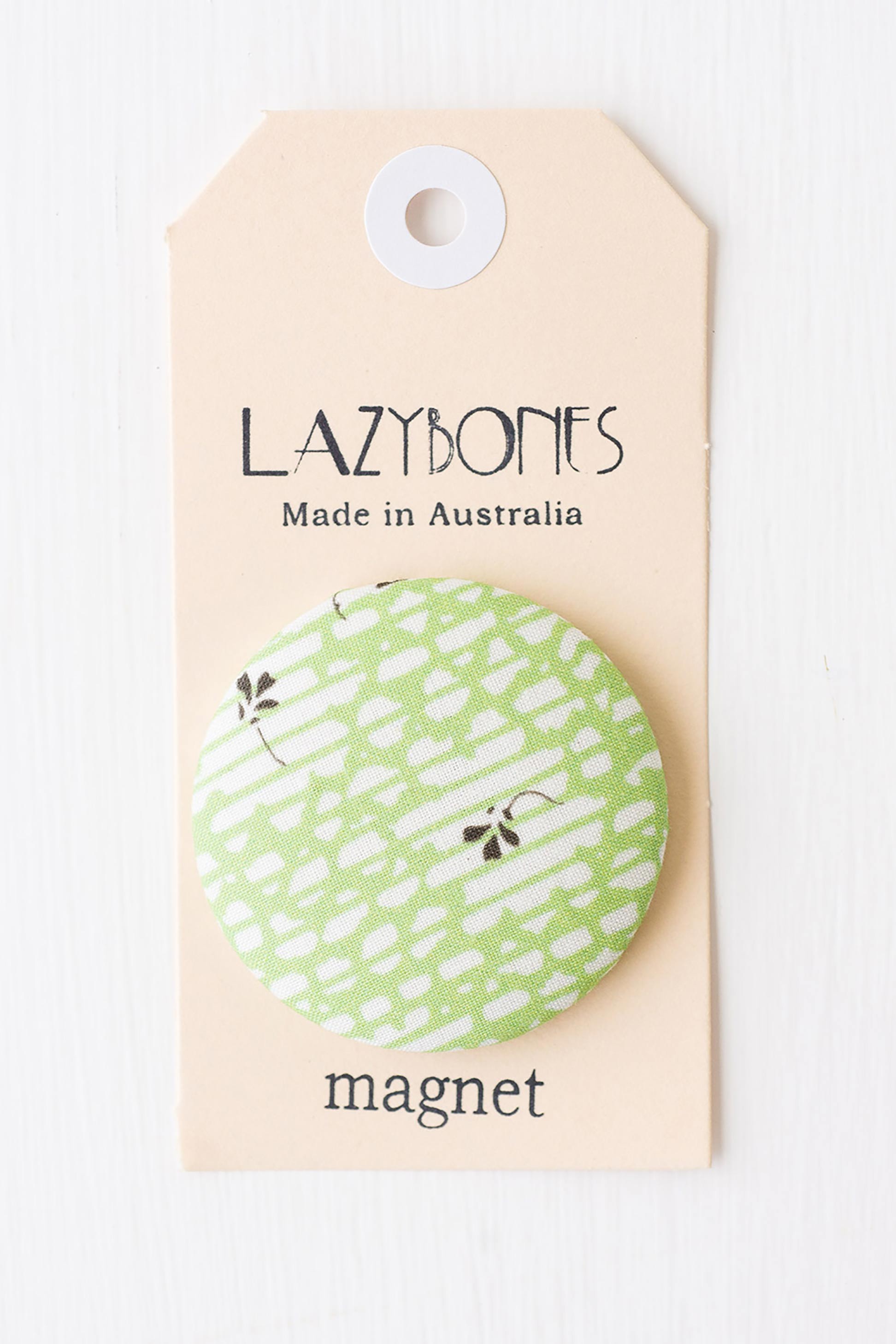 Clover Magnet